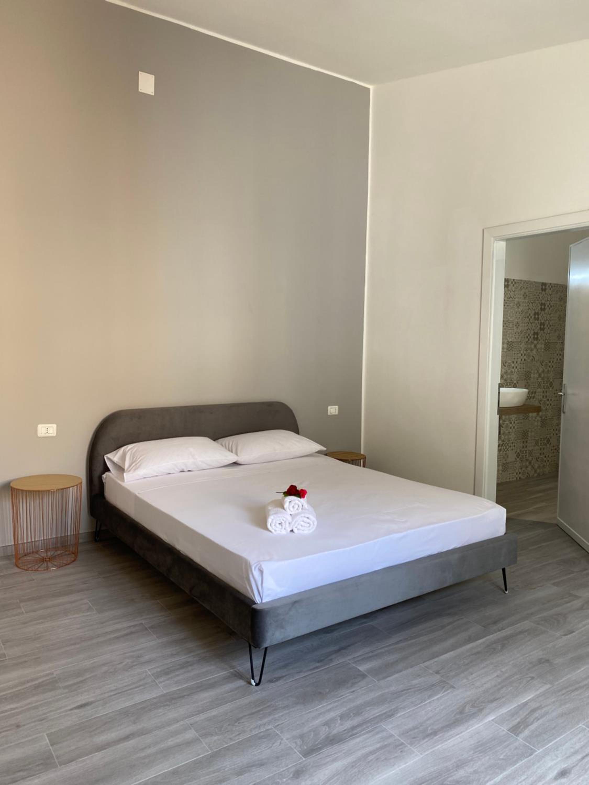 Double Room with Private Bathroom photo 1