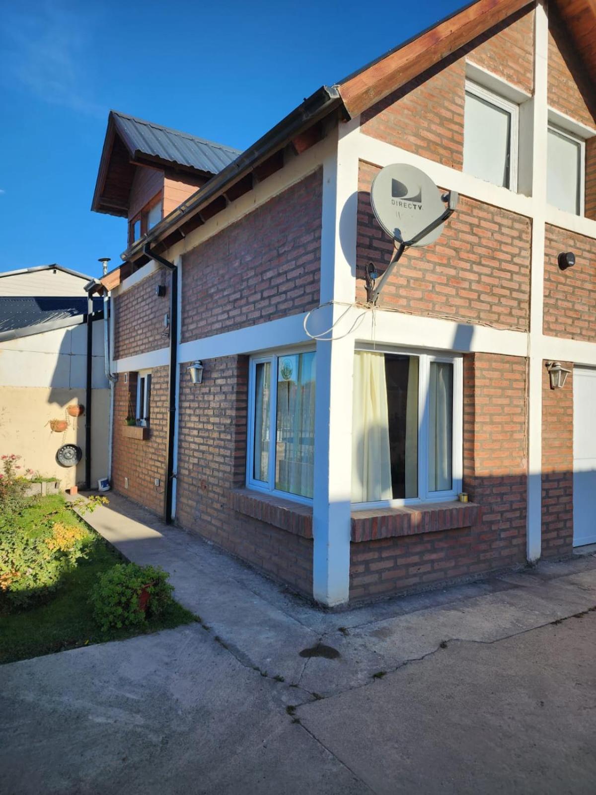 Two-Bedroom House photo 2