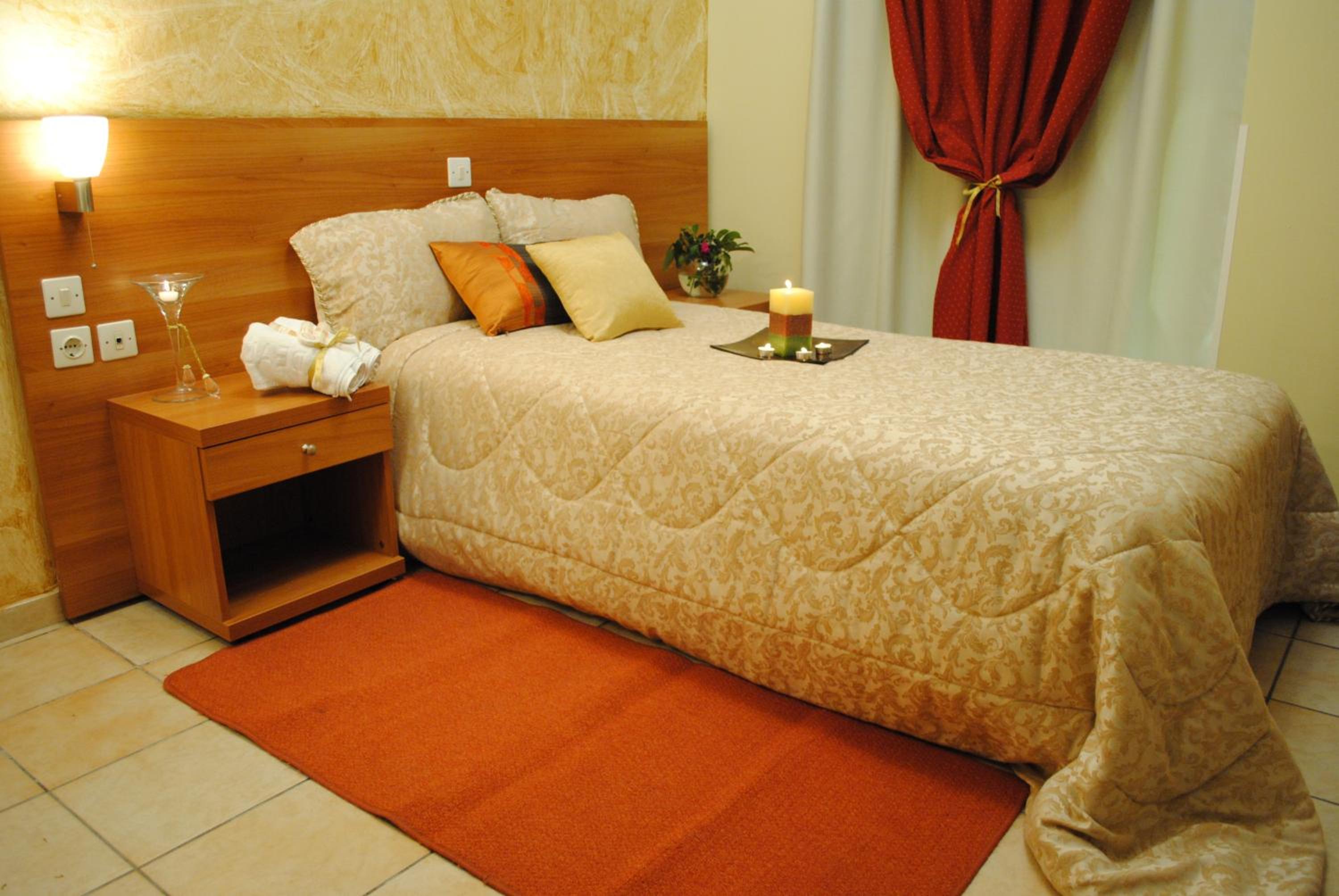 Economy Double or Twin Room photo 3