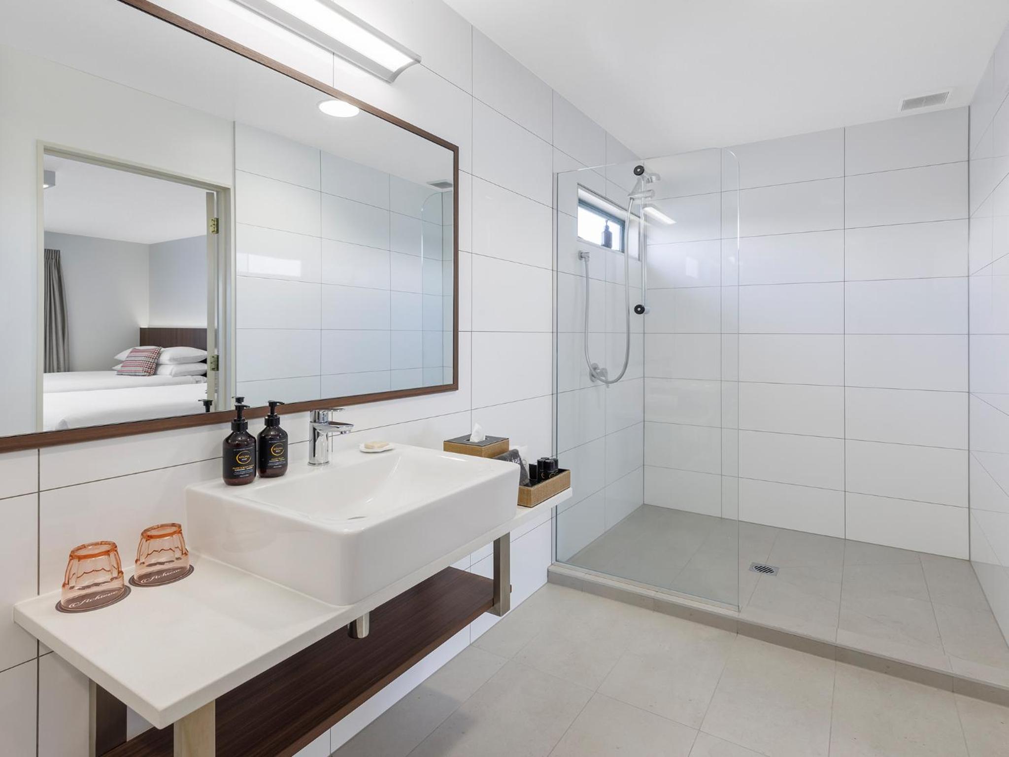 Superior Twin Room - Photo 2
