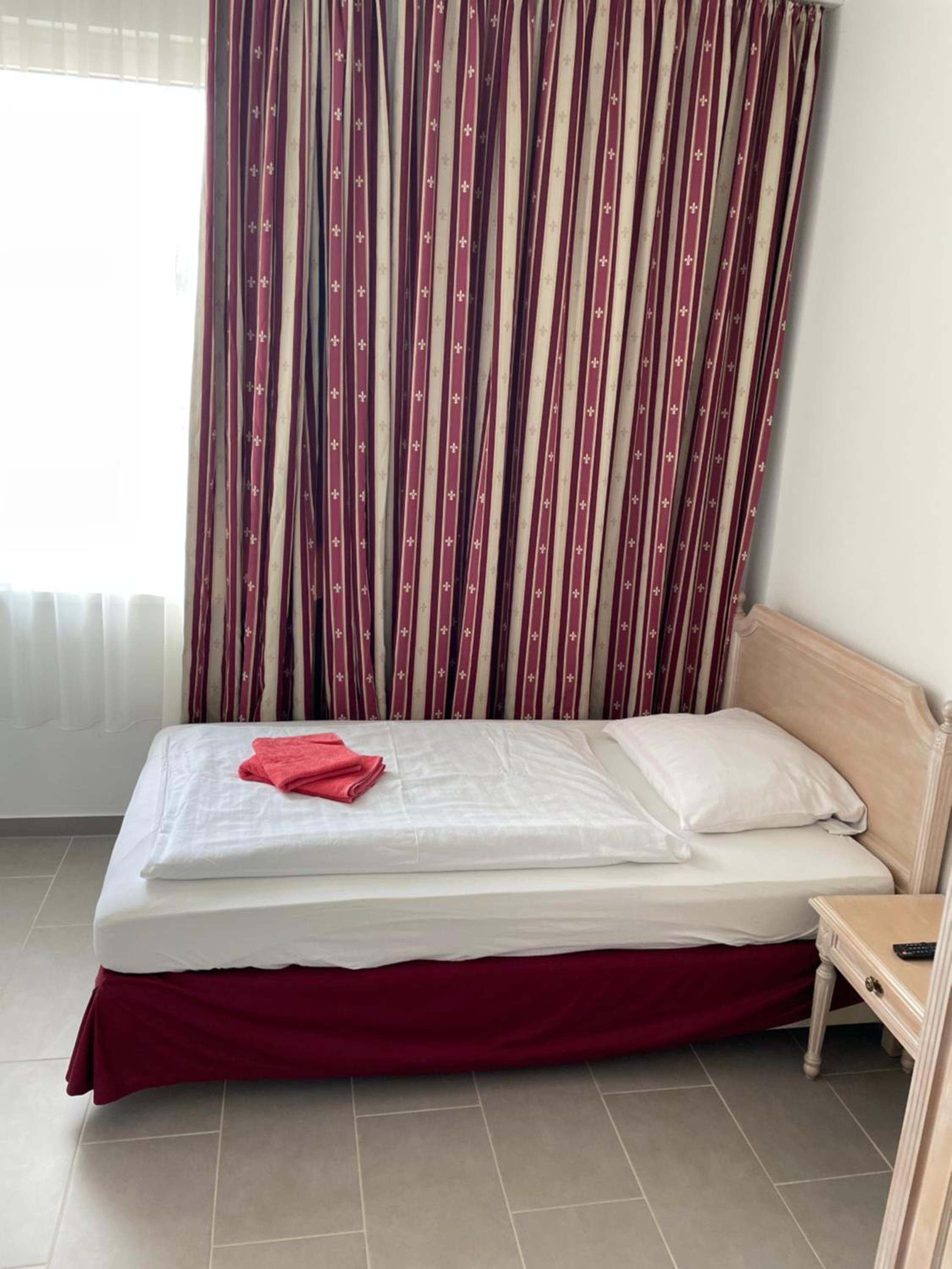 Single Room with Private Bathroom photo 1