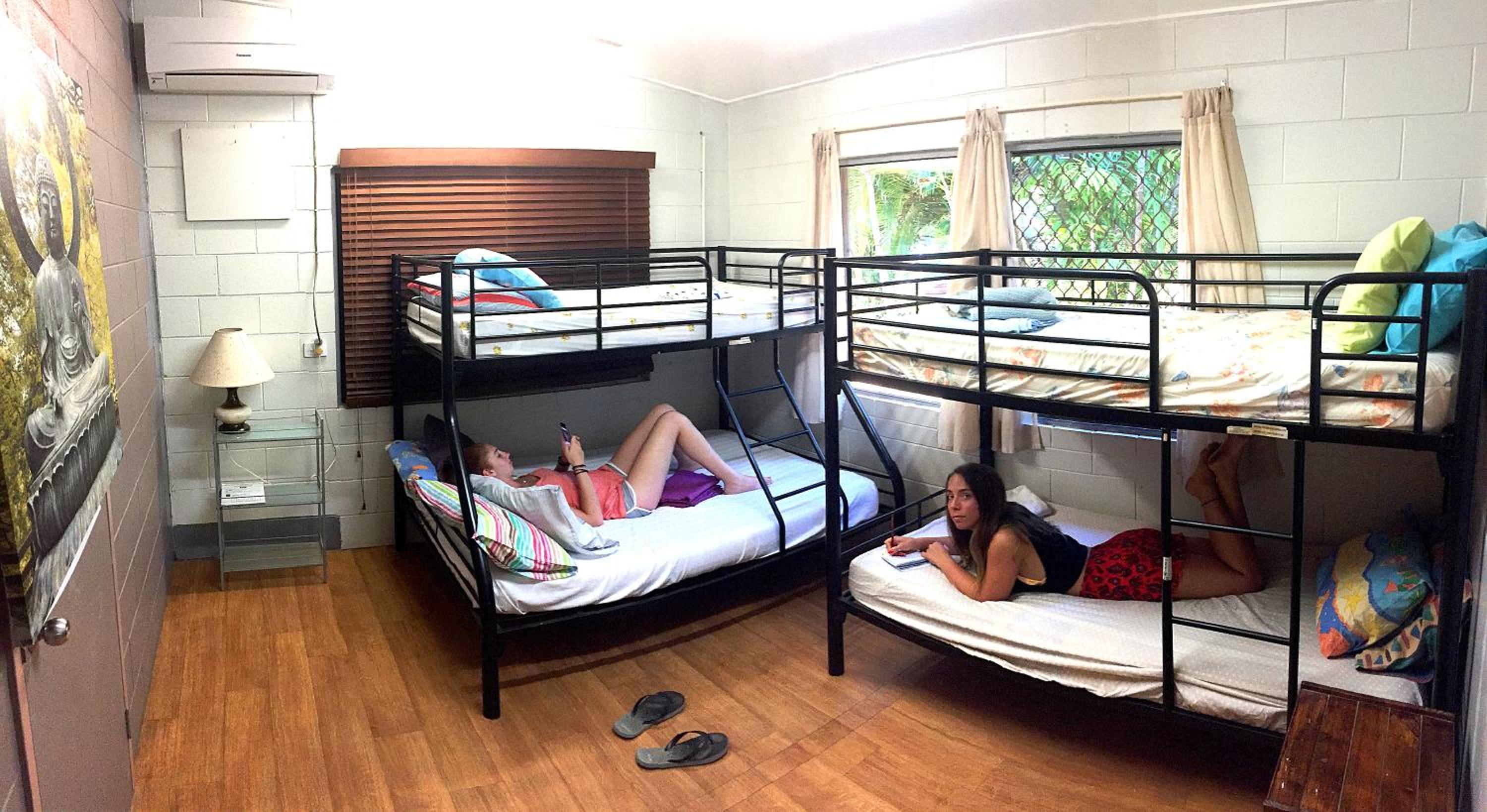 Bed In 4-Bed Dormitory Room photo 2
