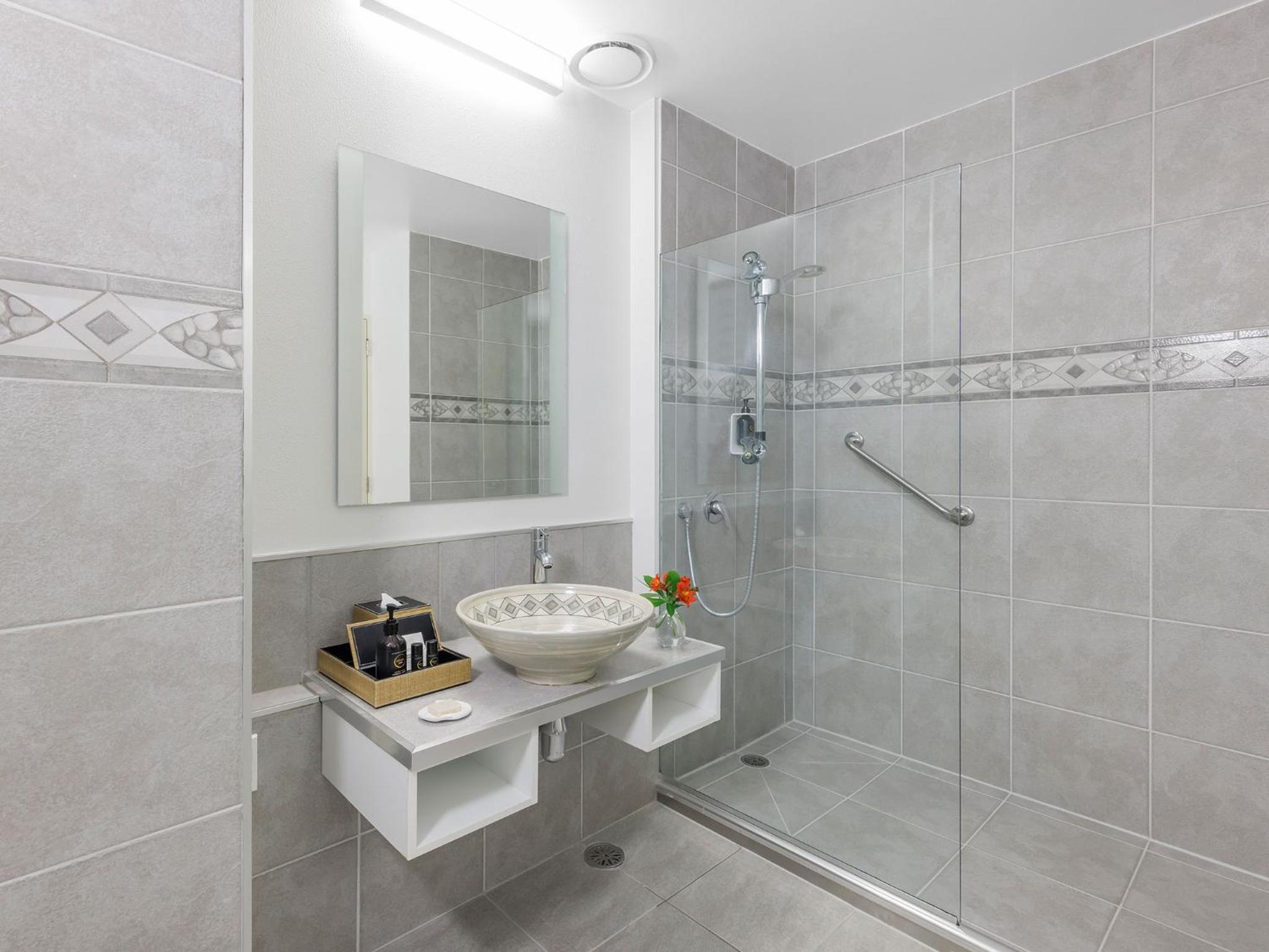 Superior Twin Room with Two Double Beds - Photo 2