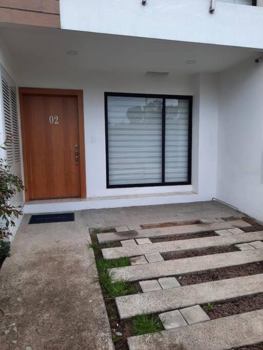 Three-Bedroom House photo 2