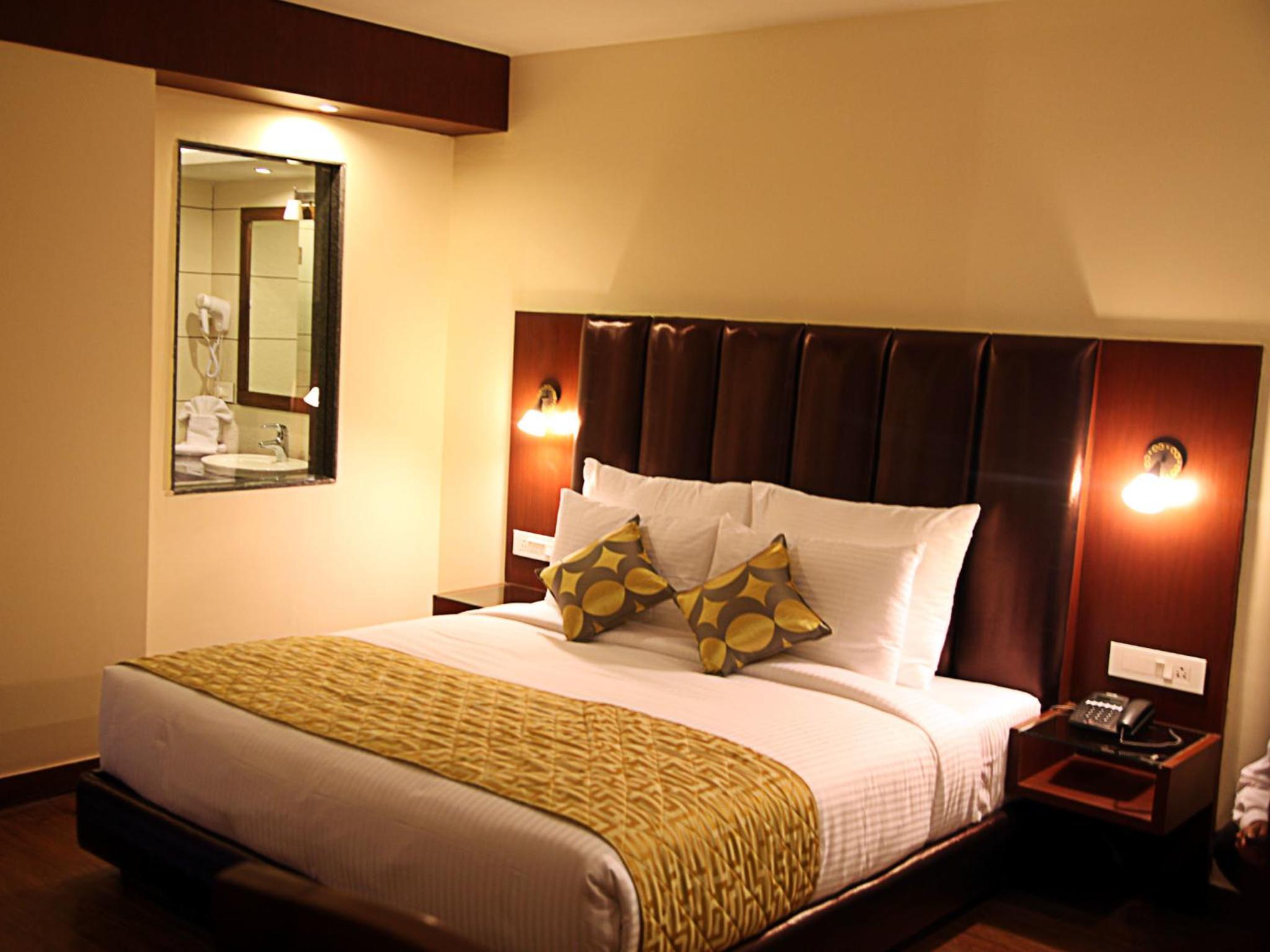 Super Deluxe Double Room photo 3