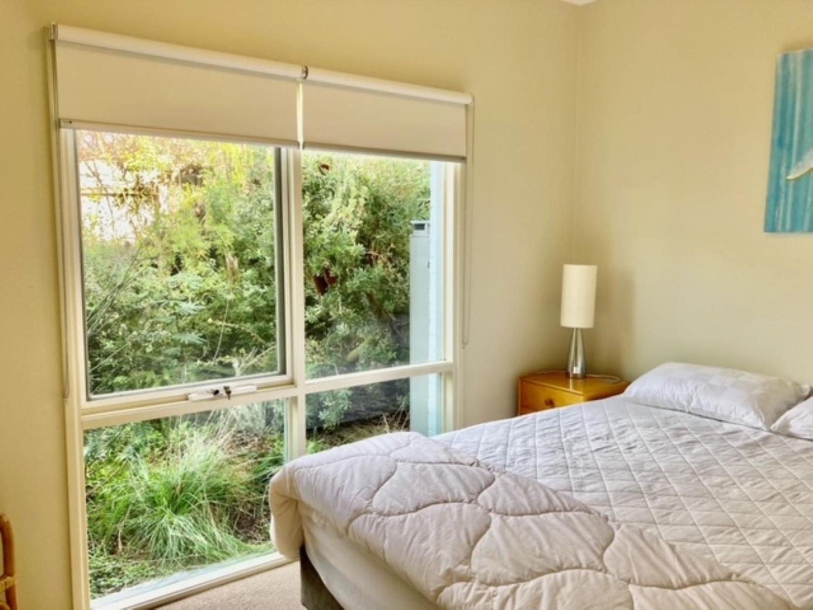 Two-Bedroom House photo 3
