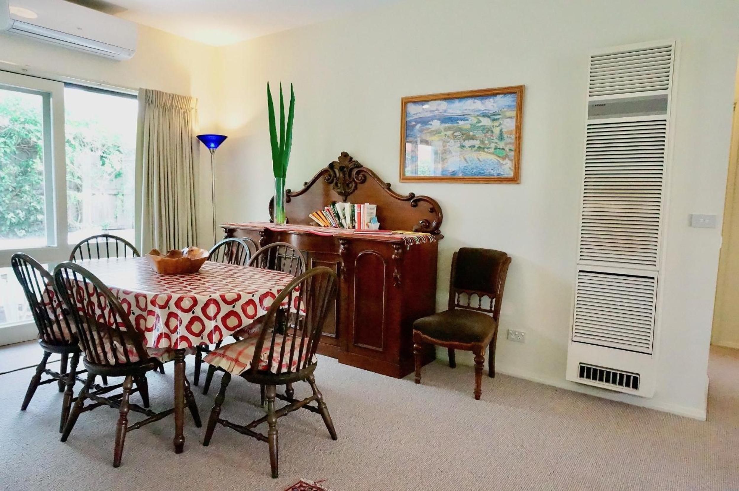 Two-Bedroom House photo 2