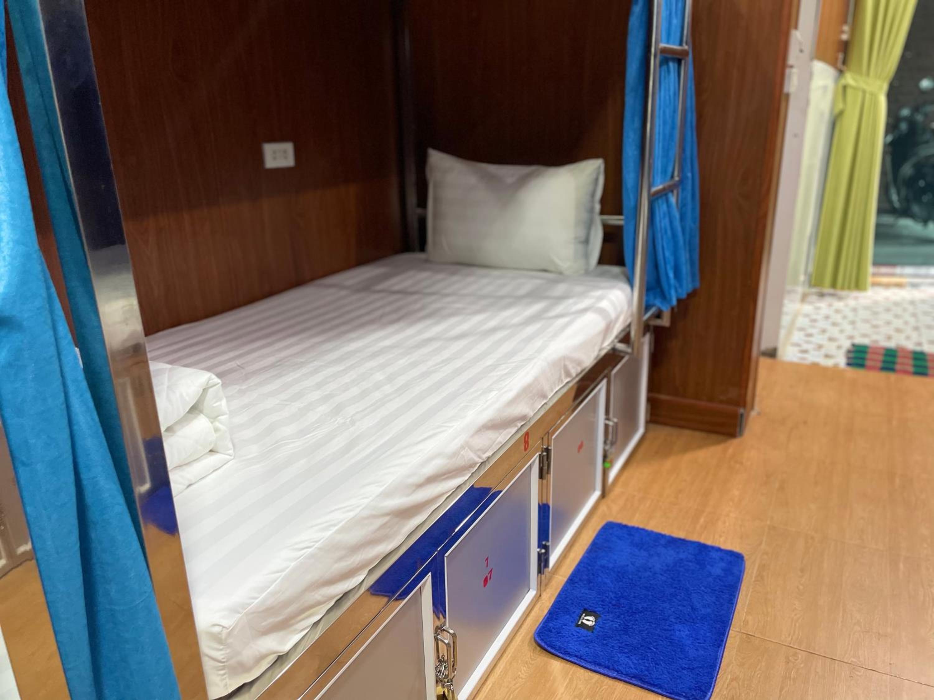 Bed in 4-Bed Mixed Dormitory Room