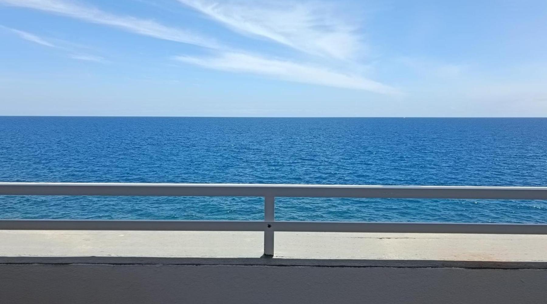 One-Bedroom Apartment Sea View - Photo 5