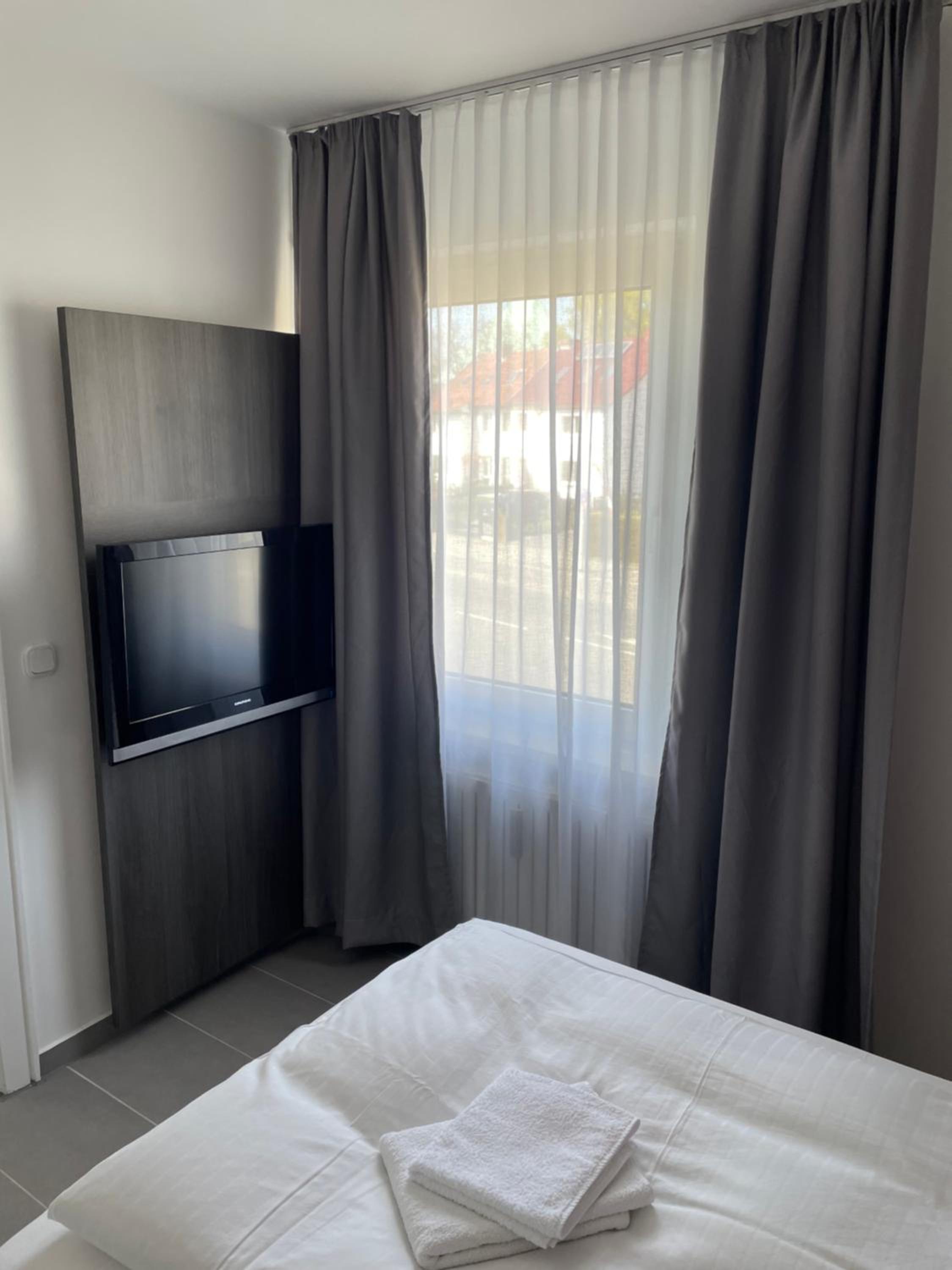 Single Room with Bathroom