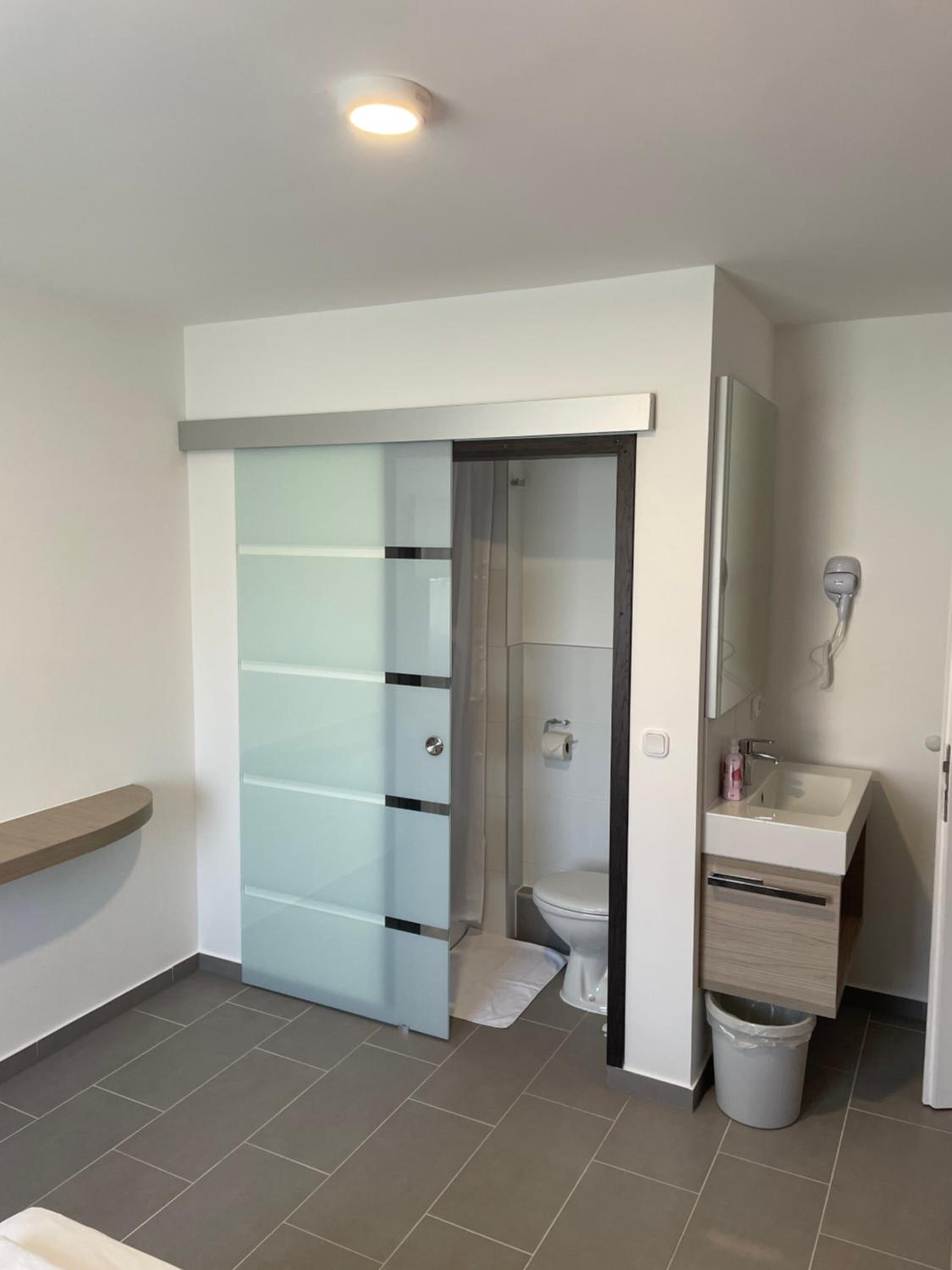 Deluxe Single Room photo 3