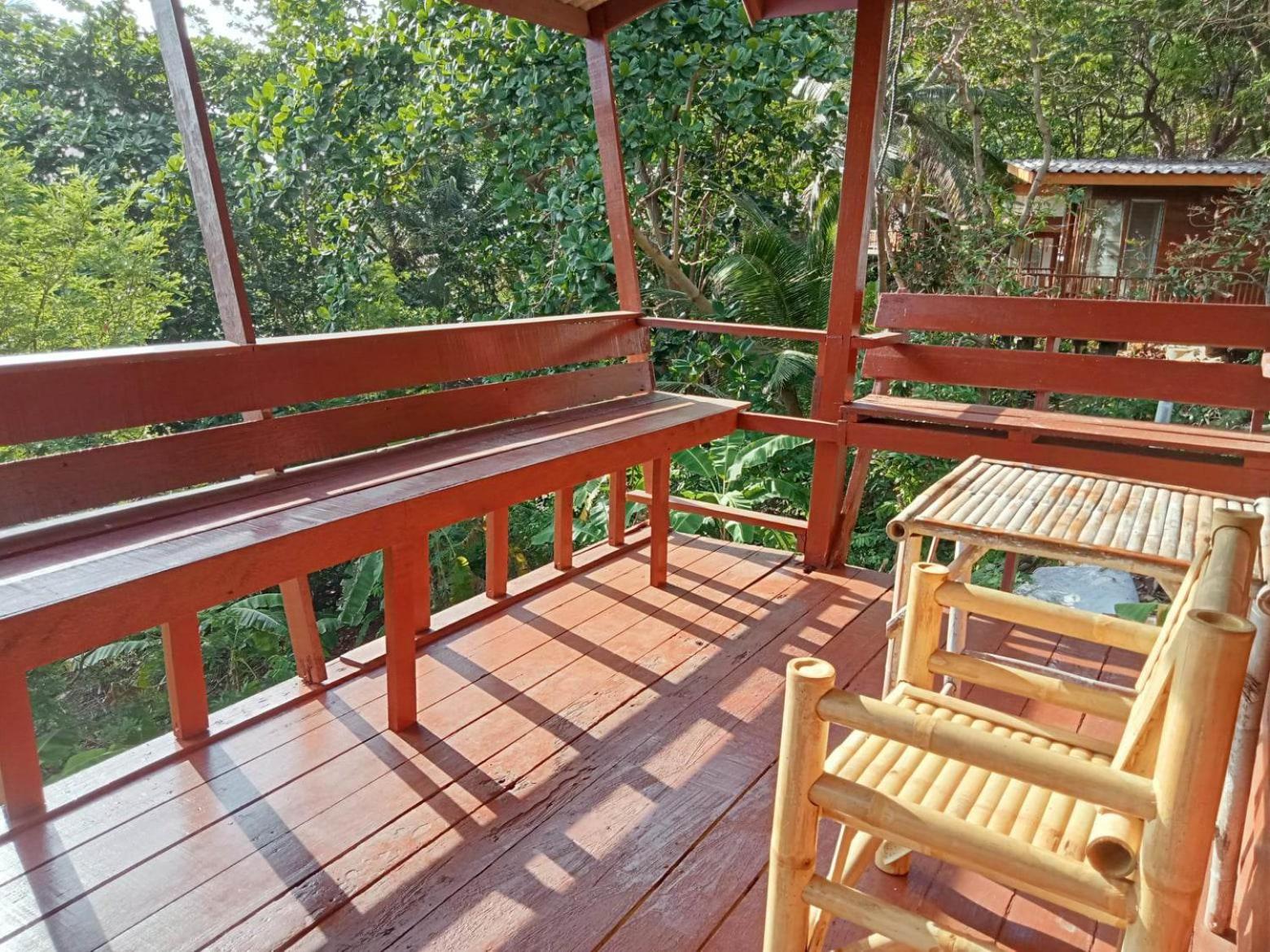 Bungalow with Fan photo 3