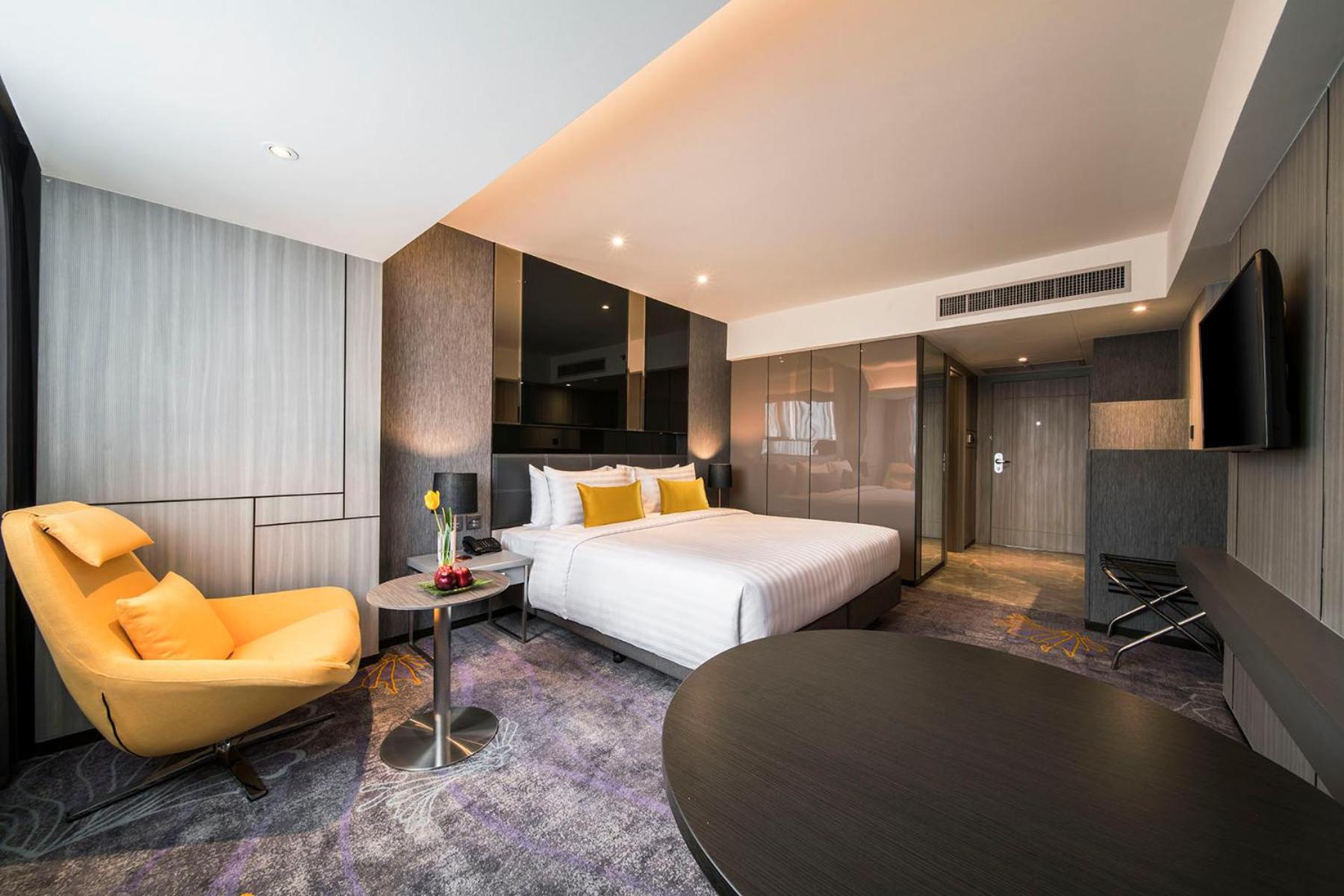 Standard King Room photo 2