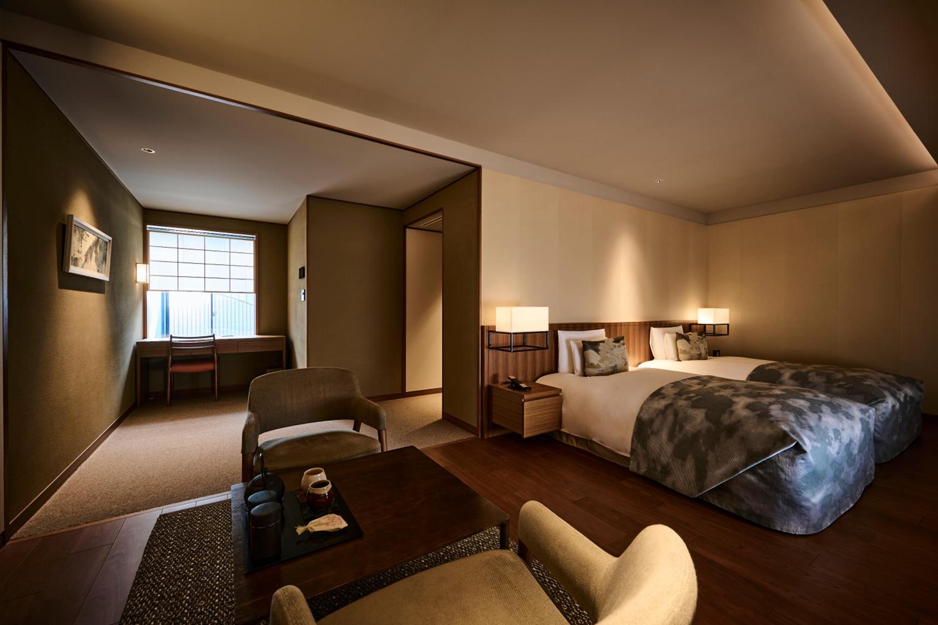 Deluxe Twin Room - Photo 3