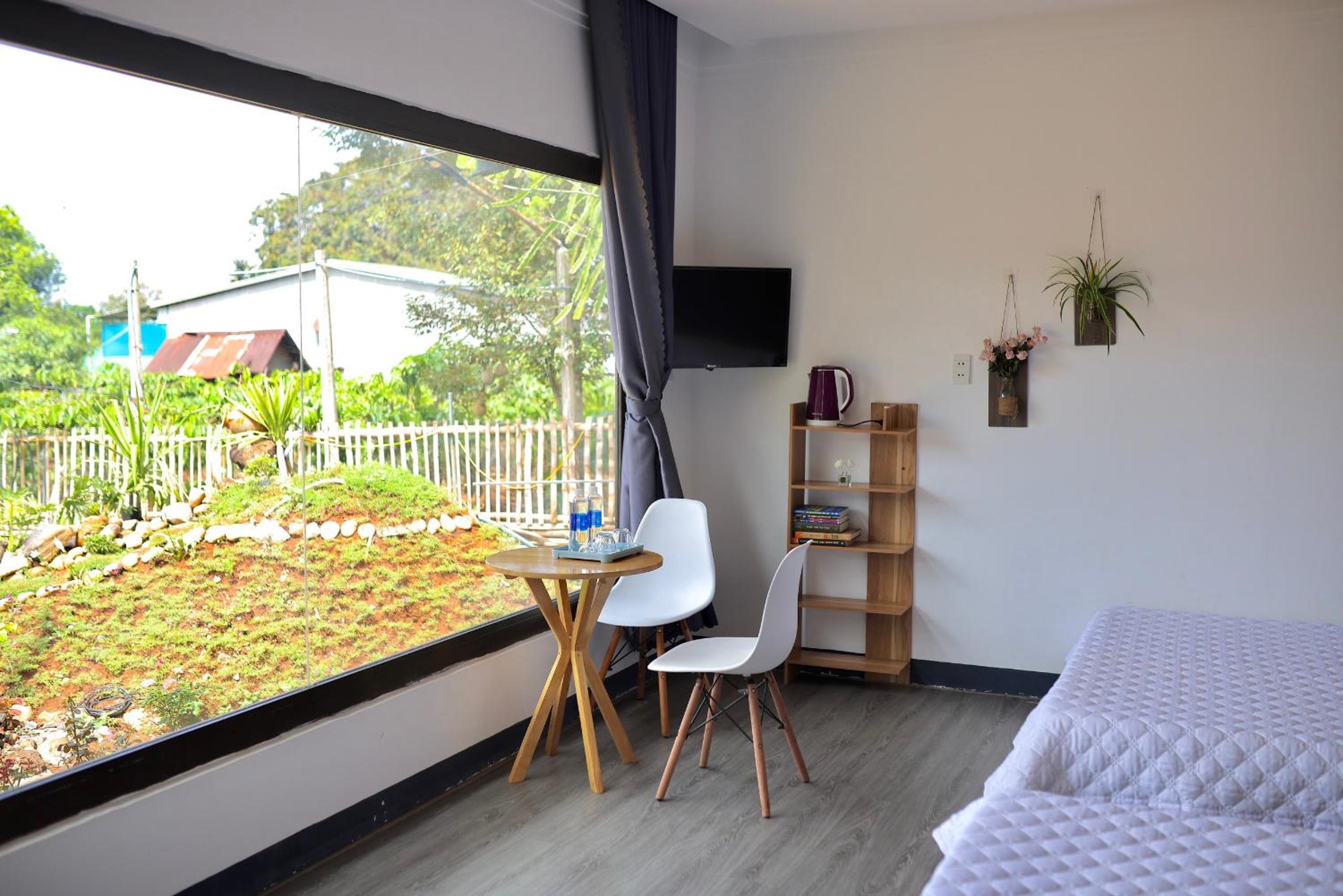 Double Room with Lake View photo 1