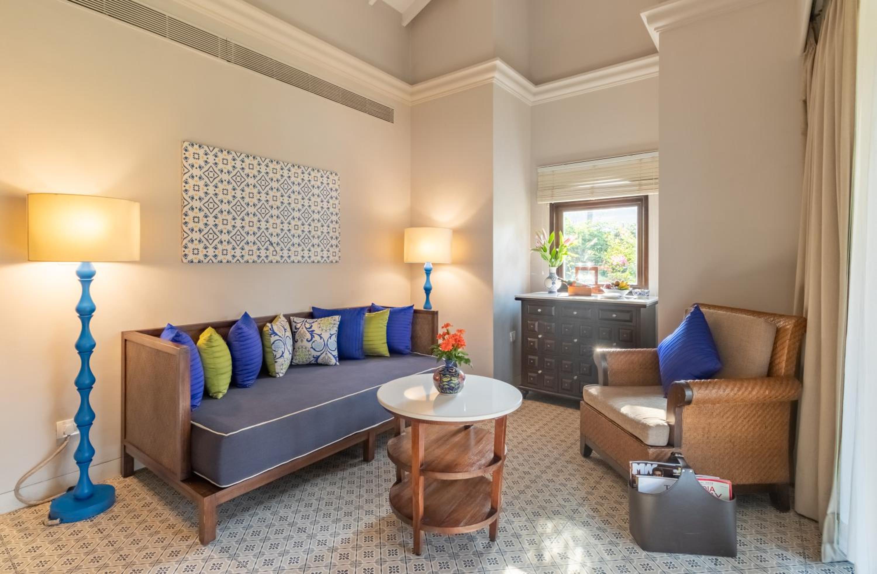 Goan Villa Sea View - King Bed Complimentary cocktail Hours from 6pm-8pm at Designated Venue