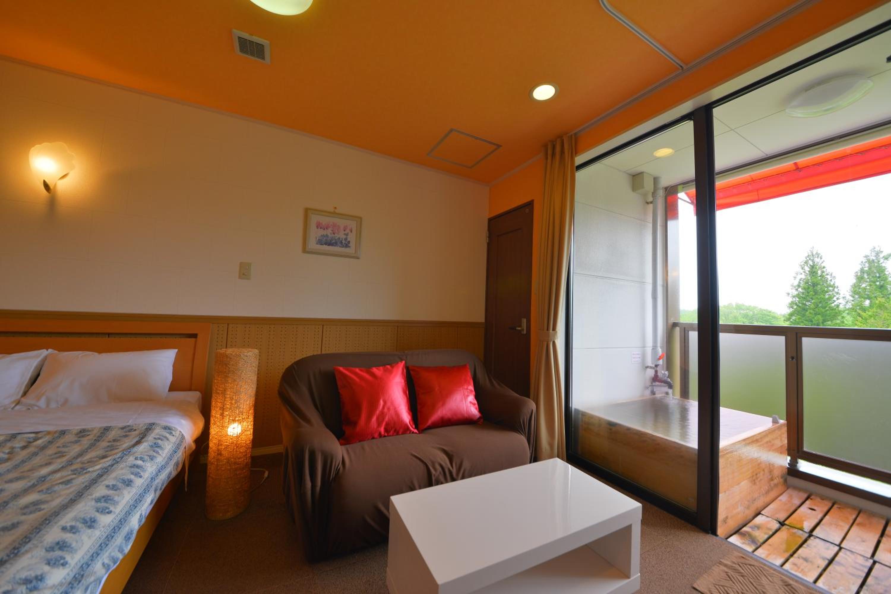 Double Room with 1 bed, Open-Air Bath - Non-Smoking photo 2
