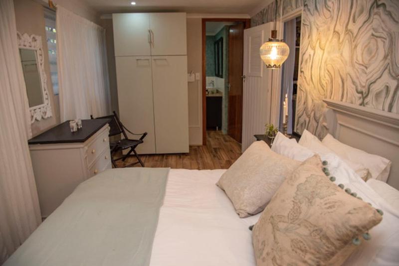 Two-Bedroom Apartment photo 2