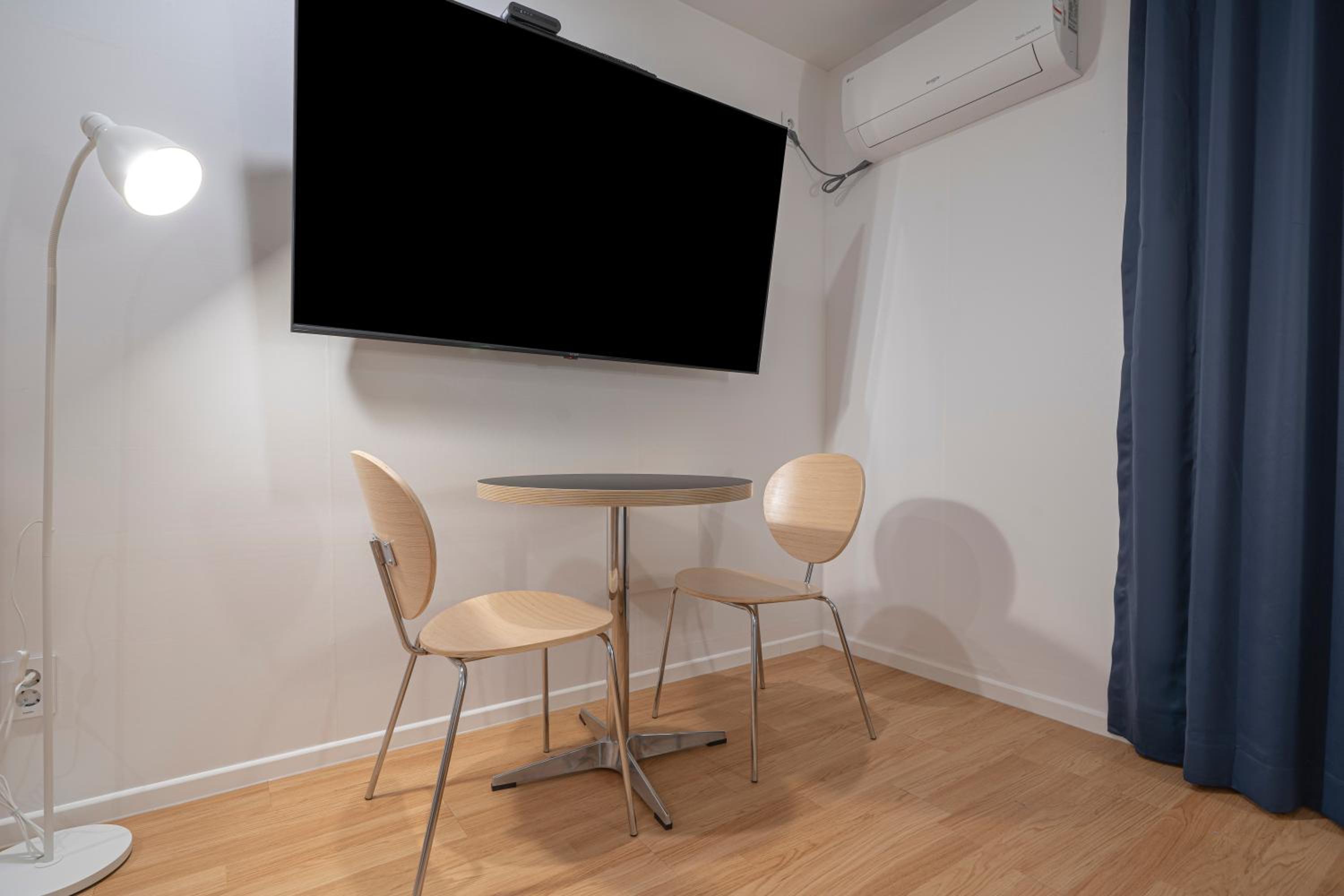 Standard Double Room - Photo 2