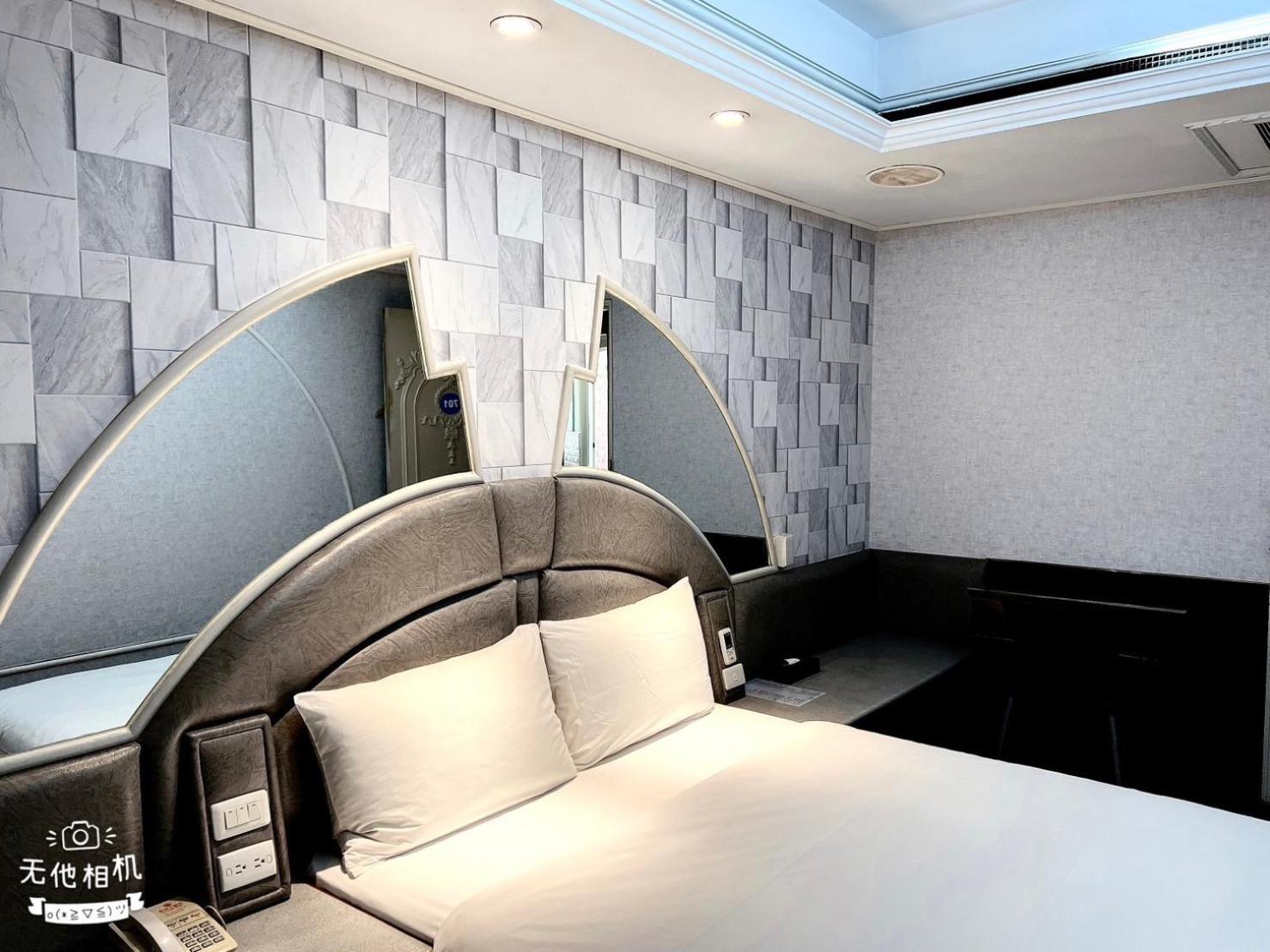 Budget Double Room - Photo 4