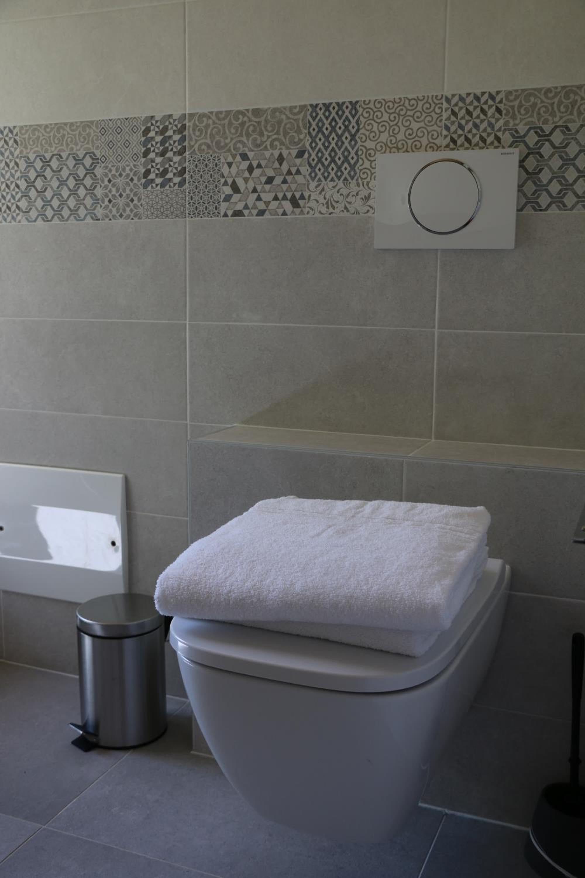Triple Room - Disability Access photo 2