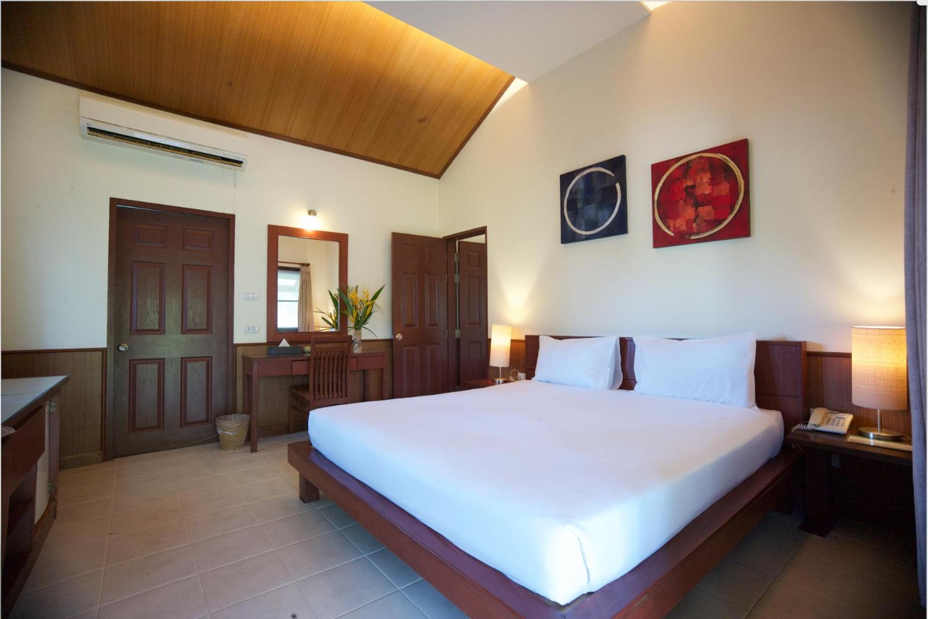 Standard Bungalow - Photo 2
