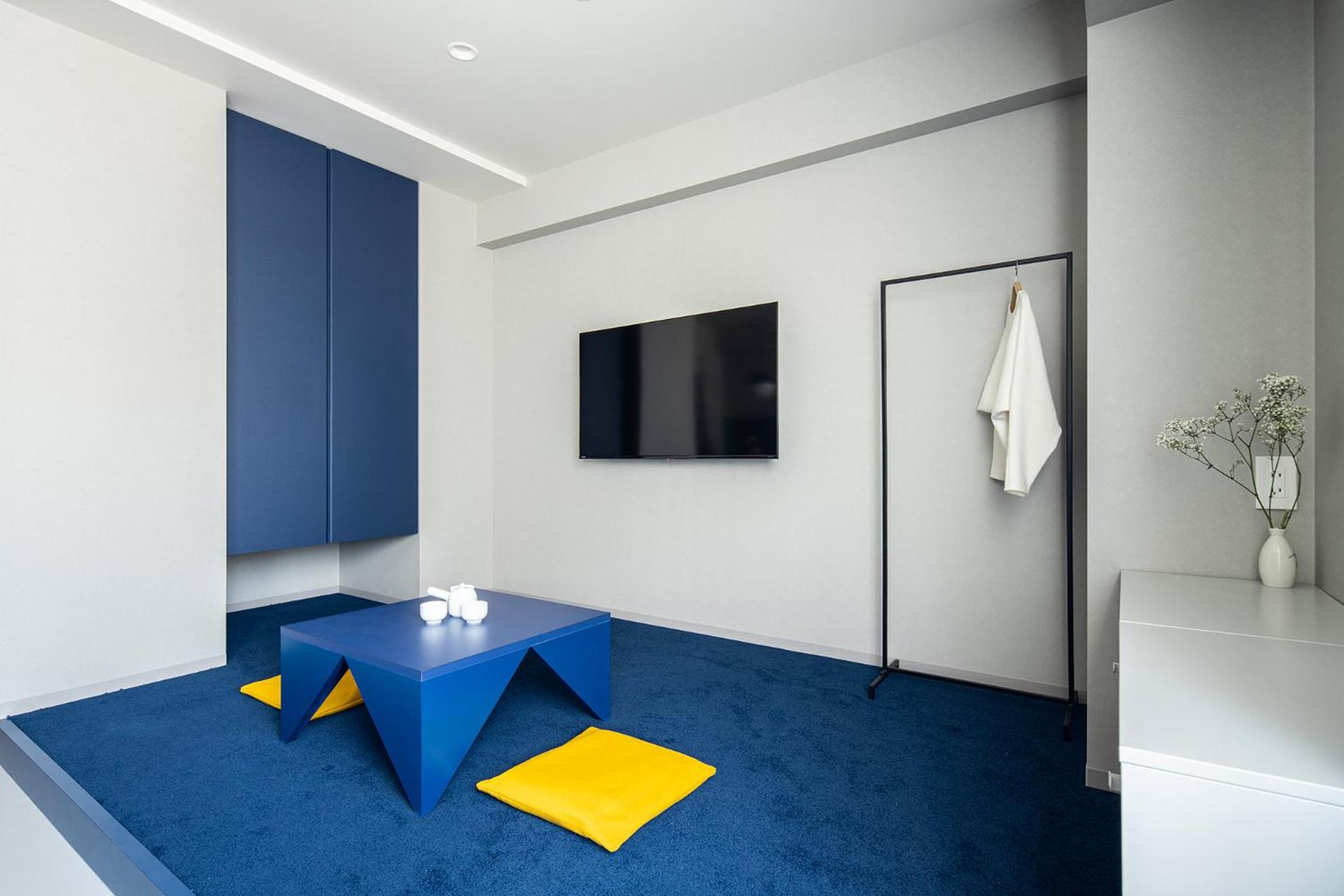 Executive Studio Apartment photo 3
