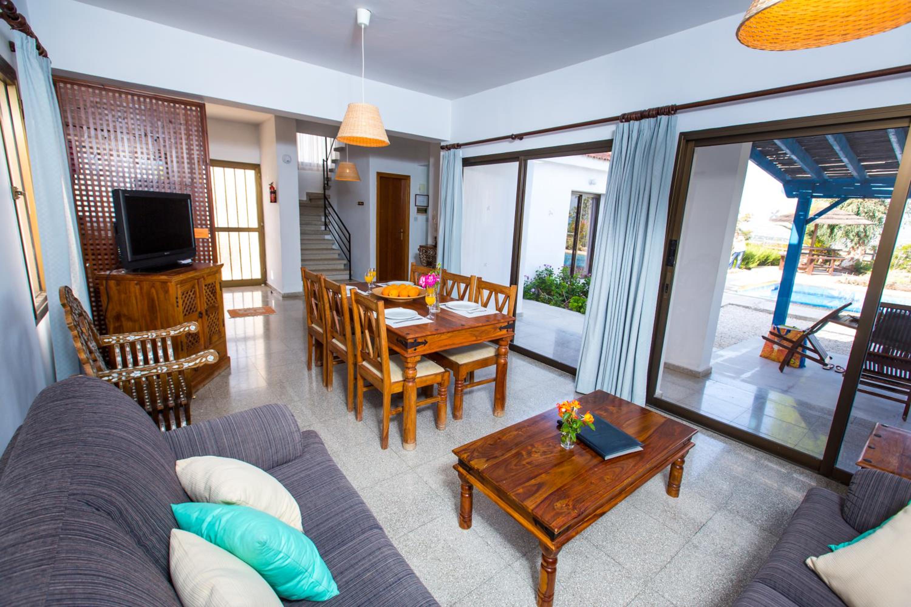 Villa with Private Pool photo 3