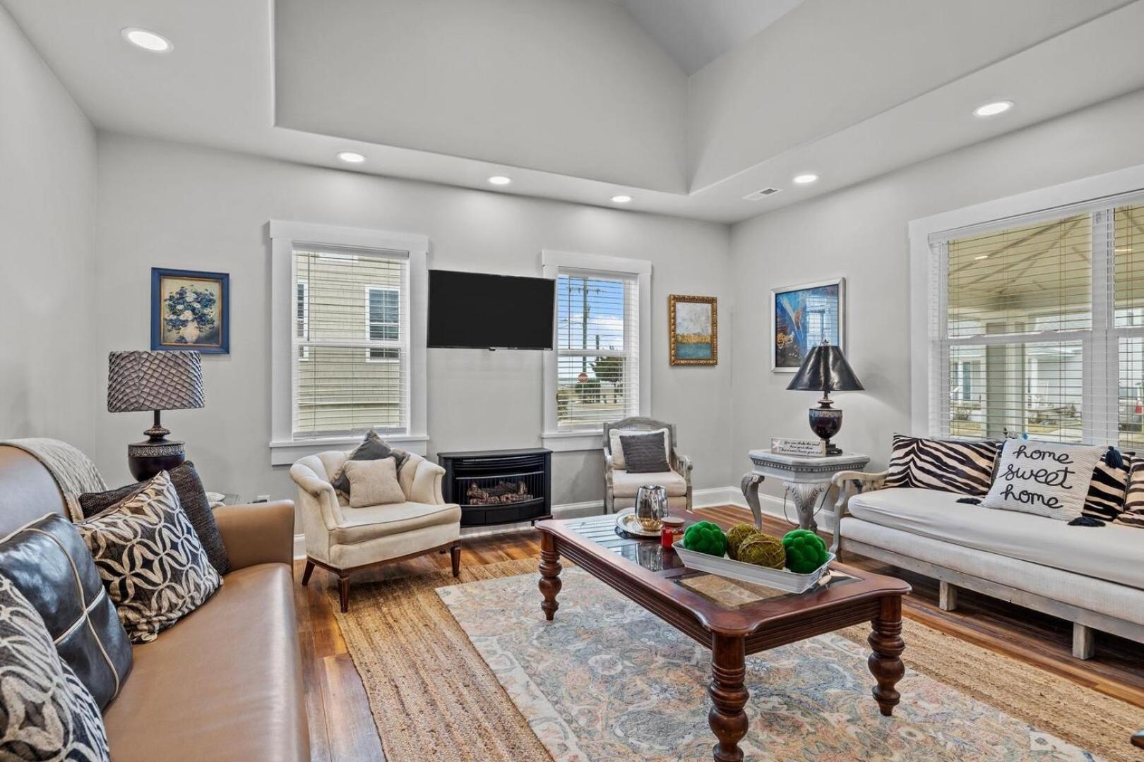 Two-Bedroom House photo 2