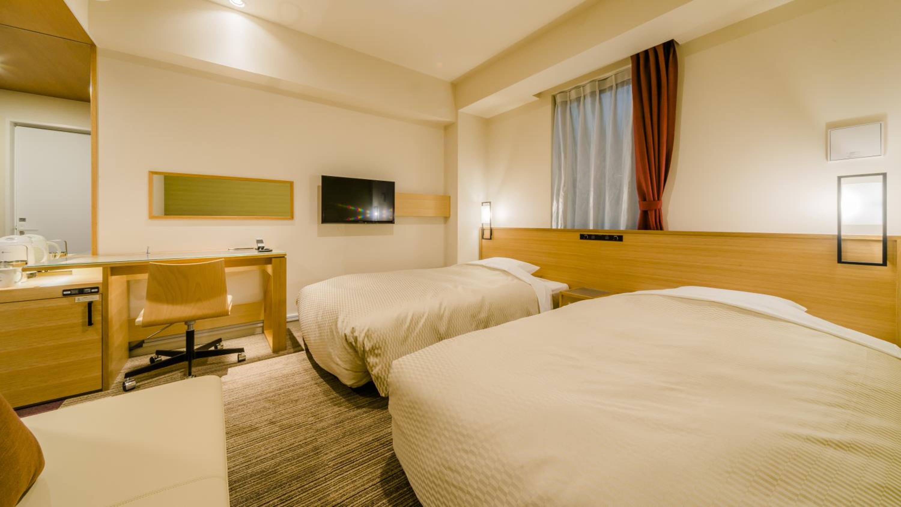 Deluxe Twin Room - Non-Smoking