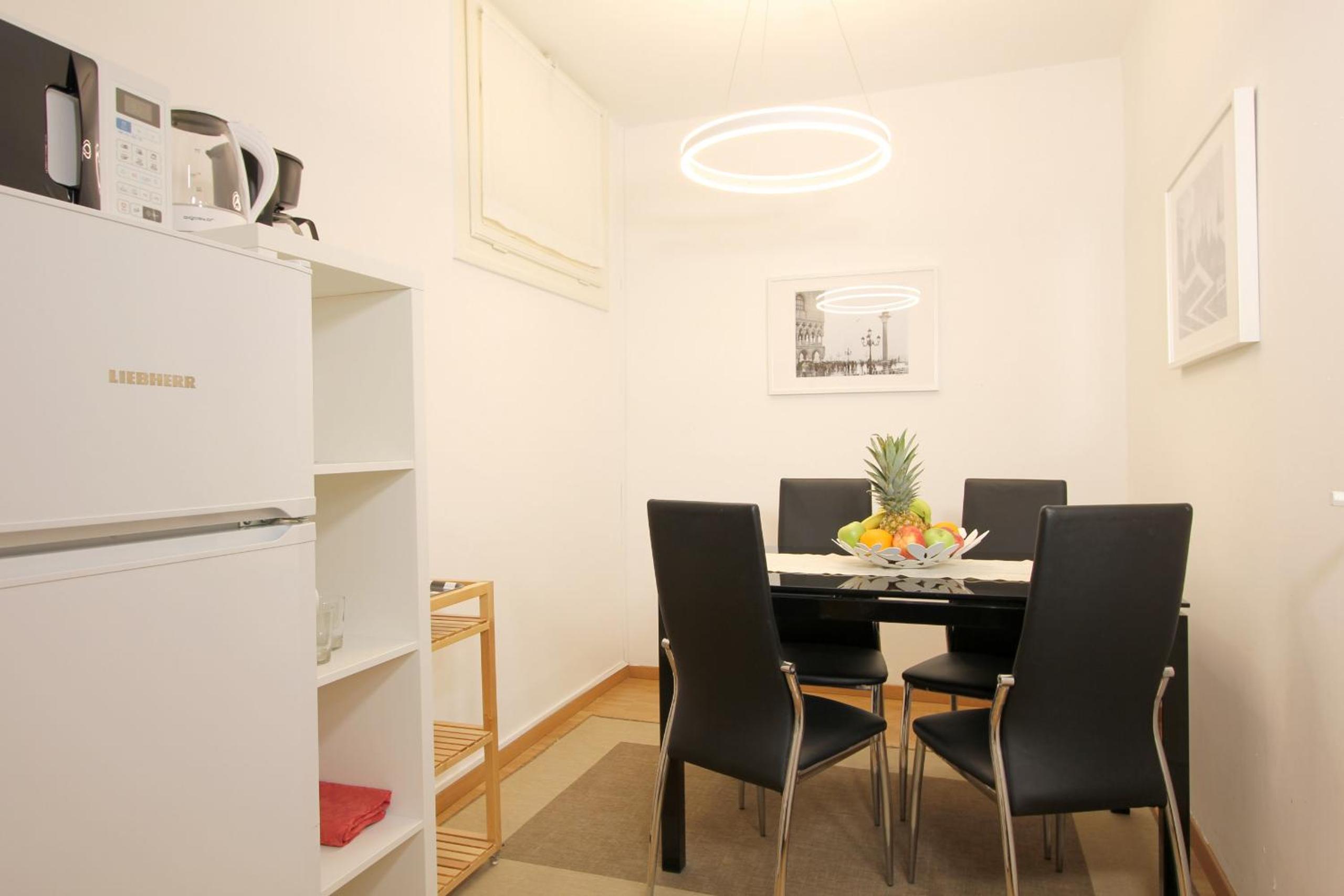 Two-Bedroom Apartment photo 3
