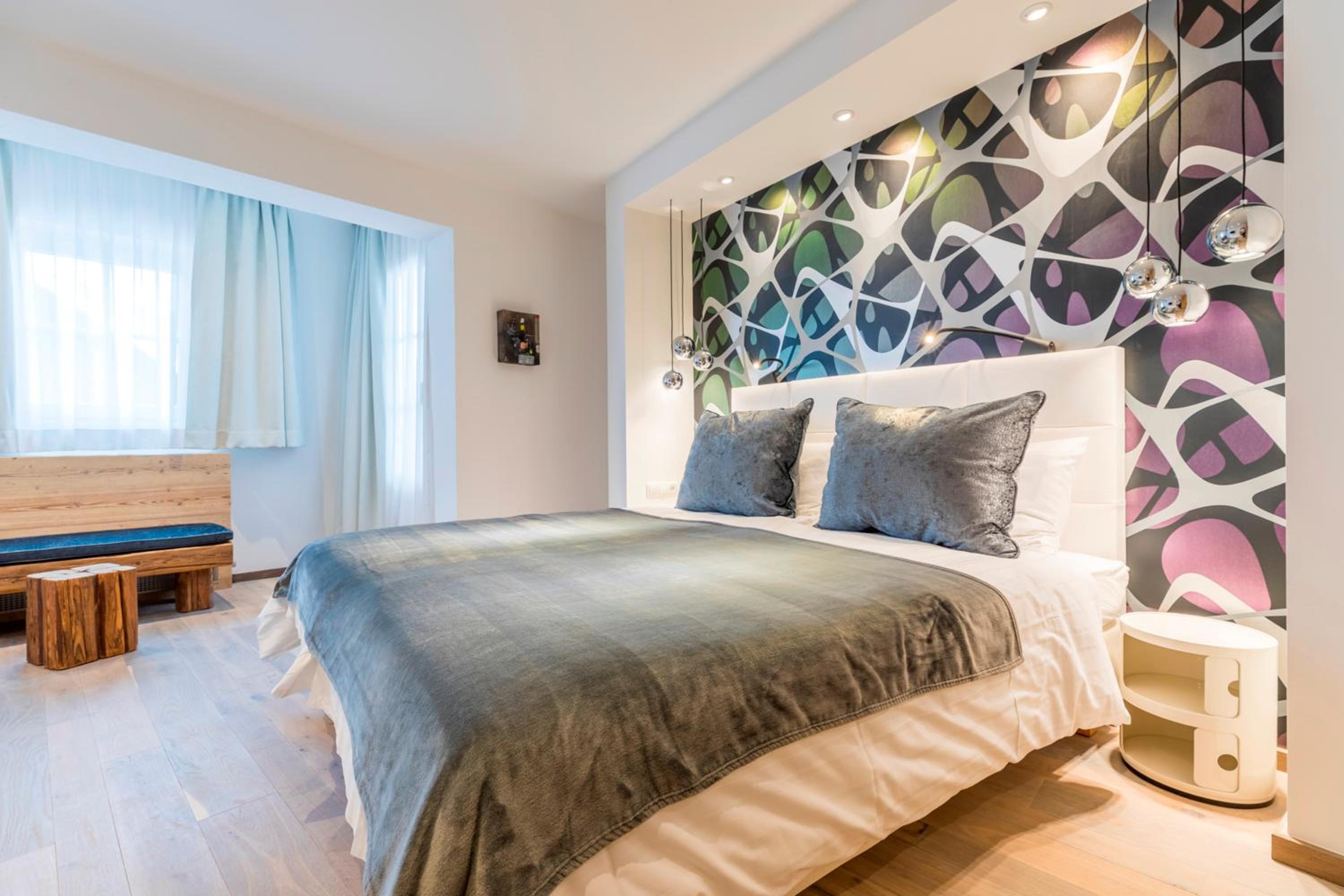 Deluxe Double Room with Balcony - Photo 2