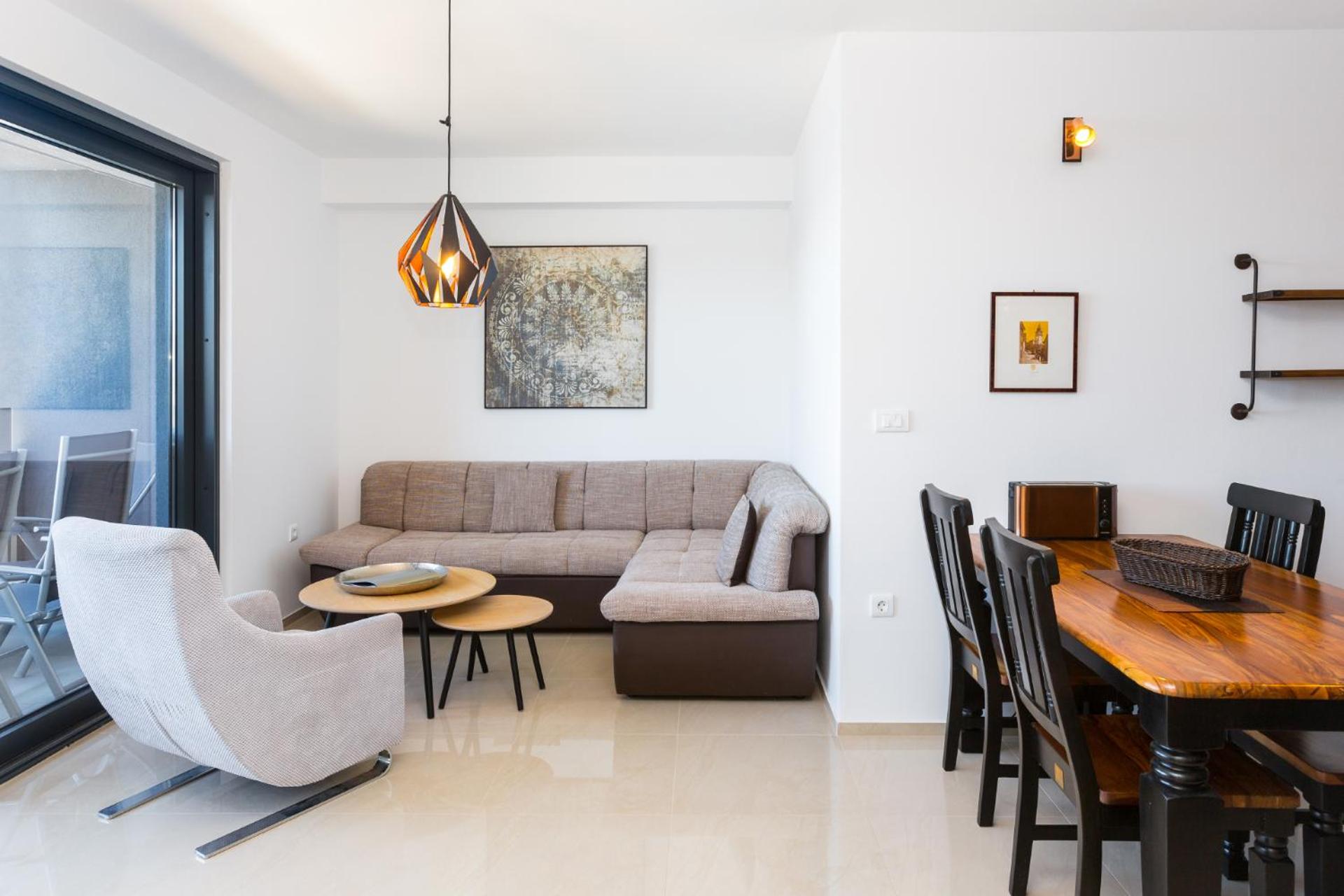 Apartment with Sea View