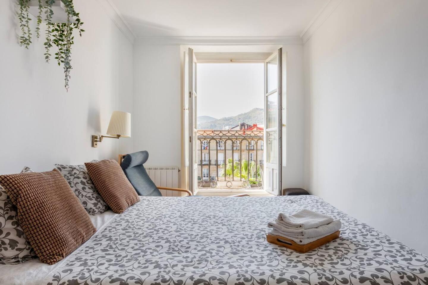 Habitación King con Balcón