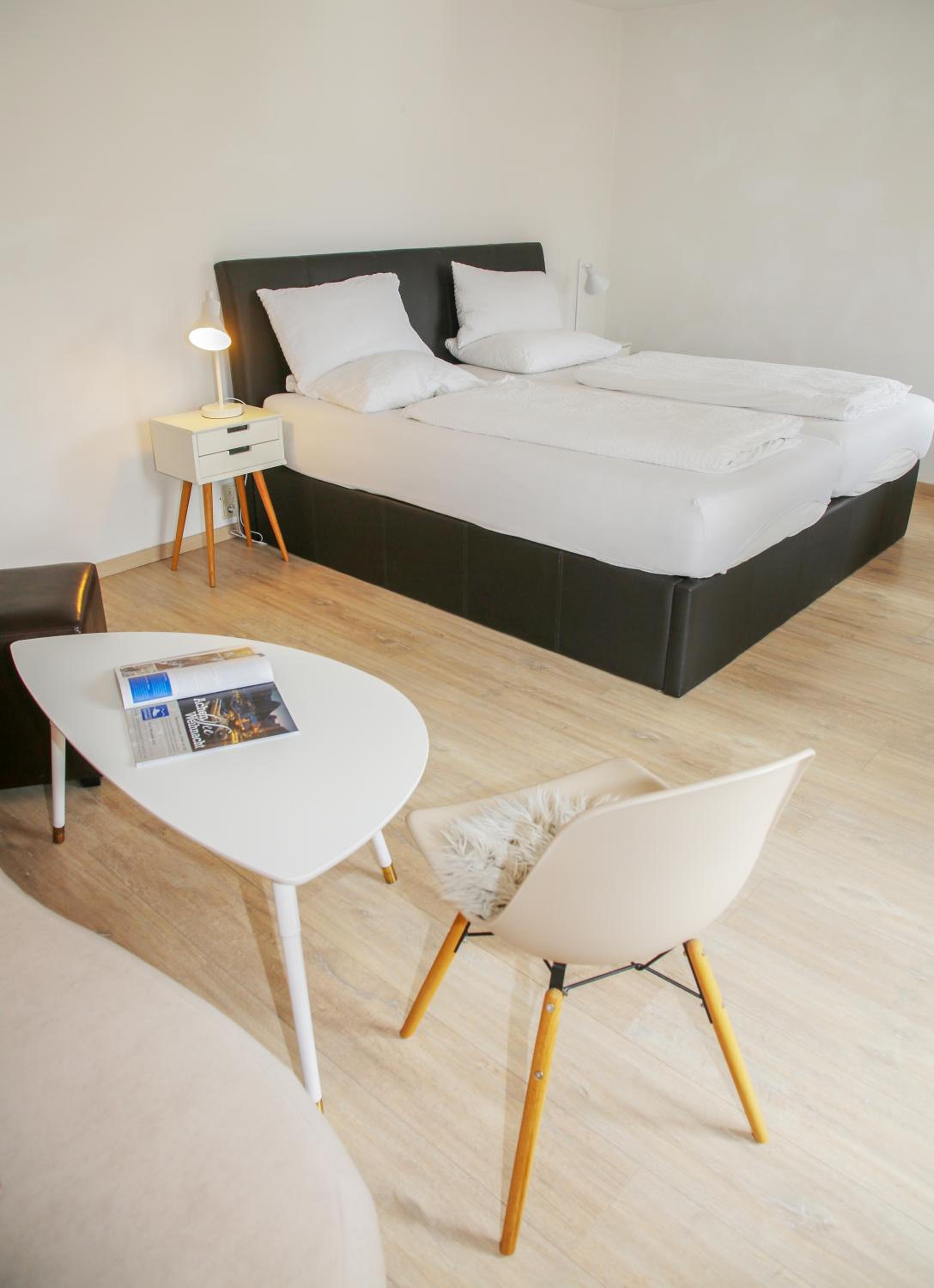 Superior Double or Twin Room with Balcony - Photo 1
