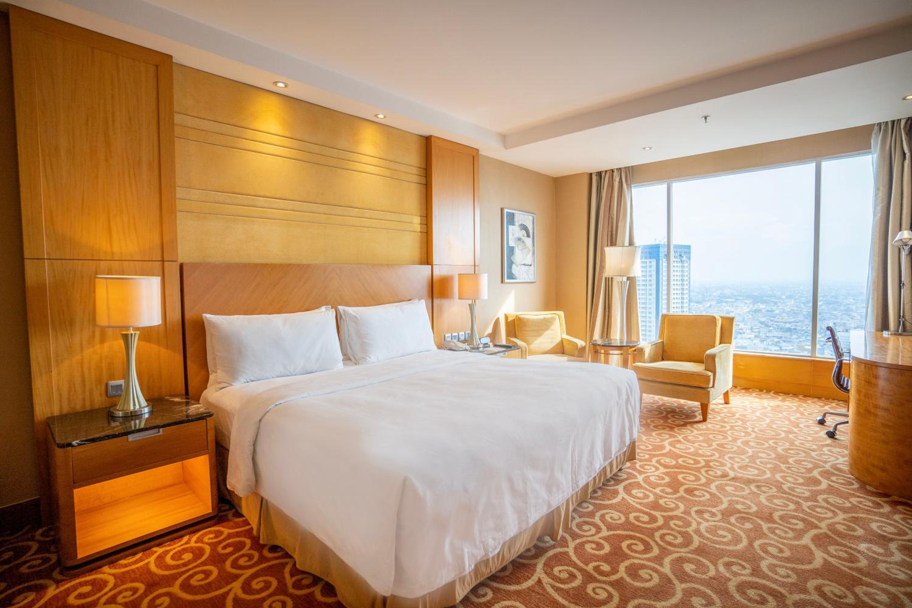 Guest room, 1 King, Panoramic City view photo 2