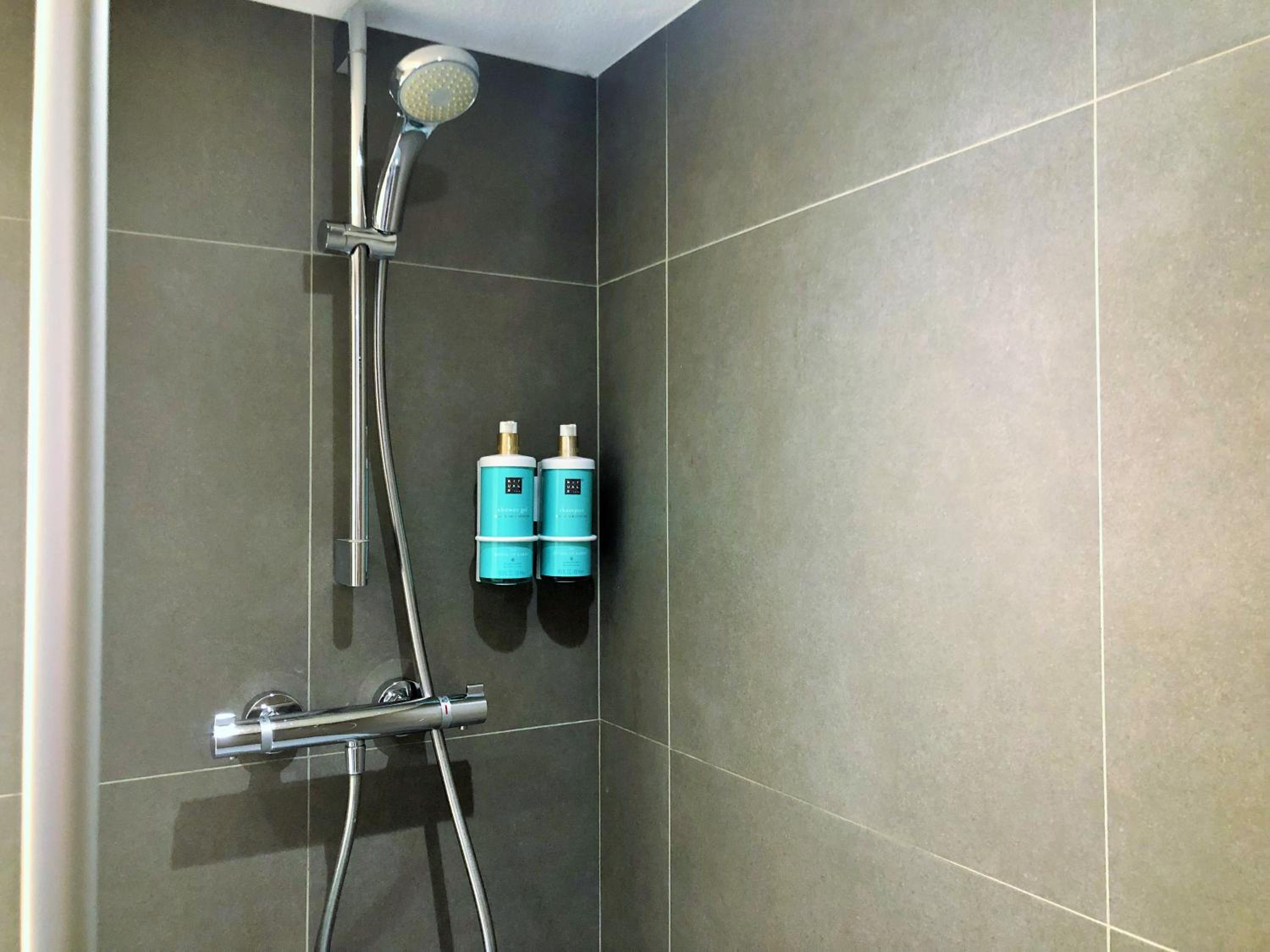 Superior Double Room - Non-Smoking - Photo 15