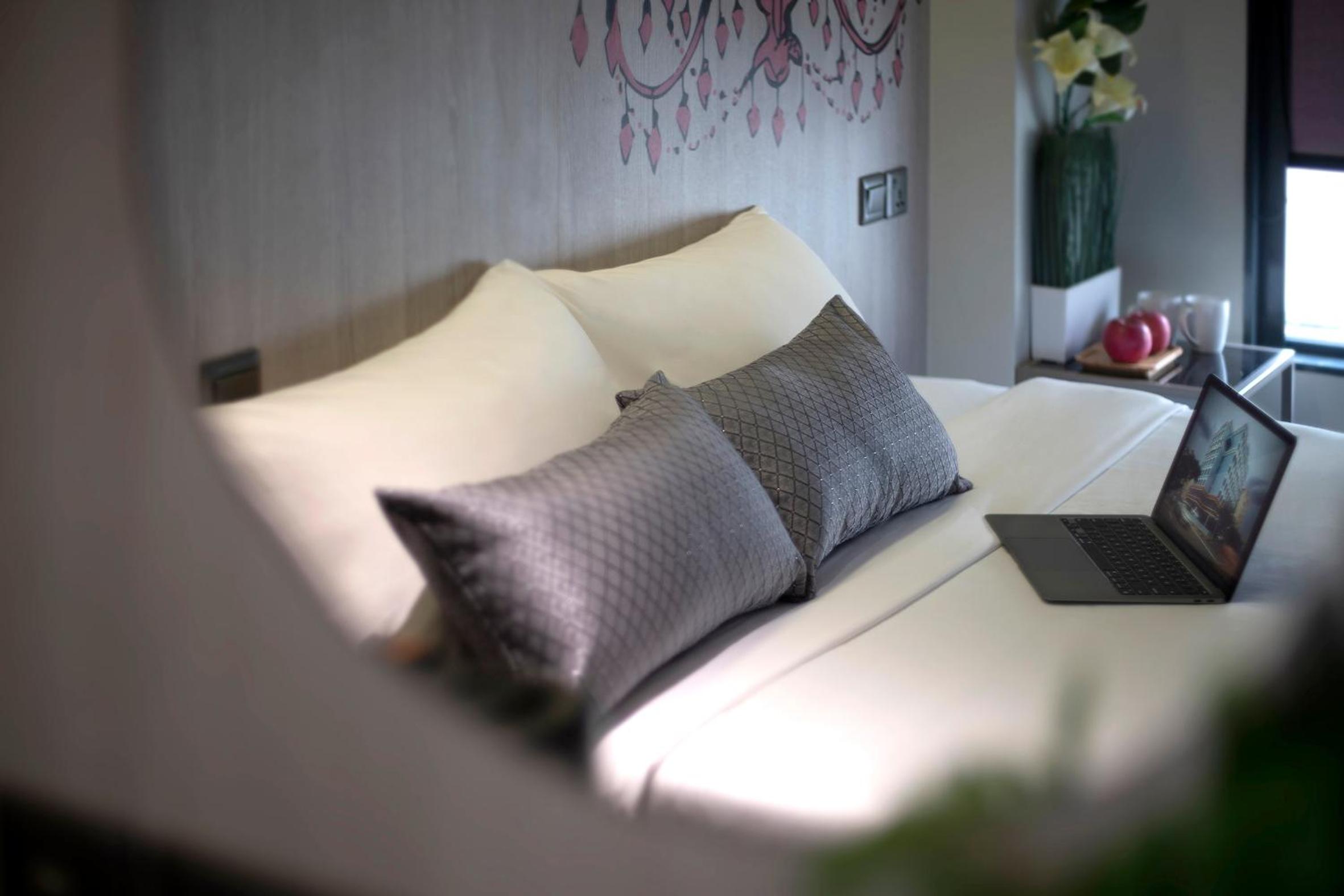 Deluxe Queen Room photo 3