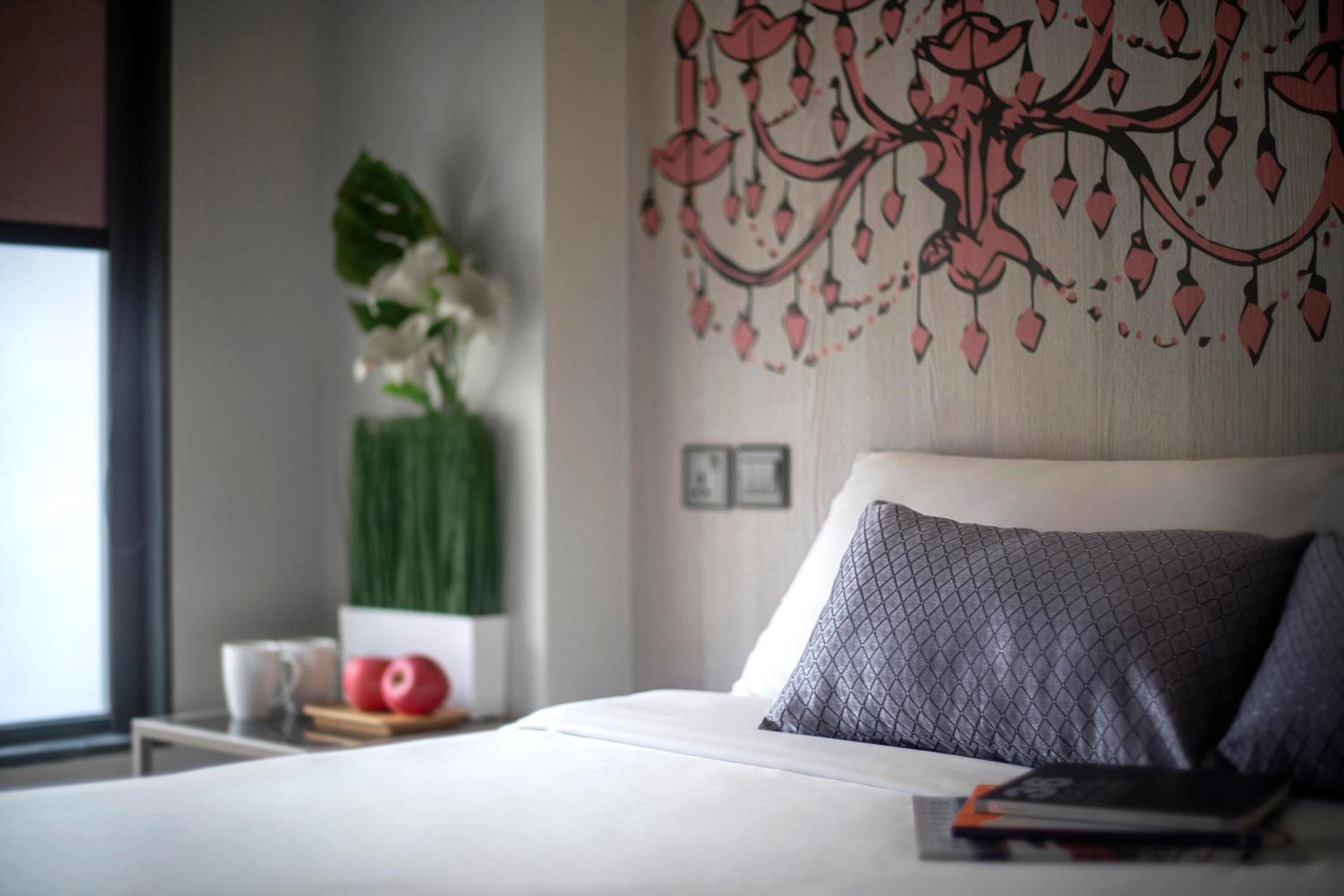 Deluxe Queen Room photo 2