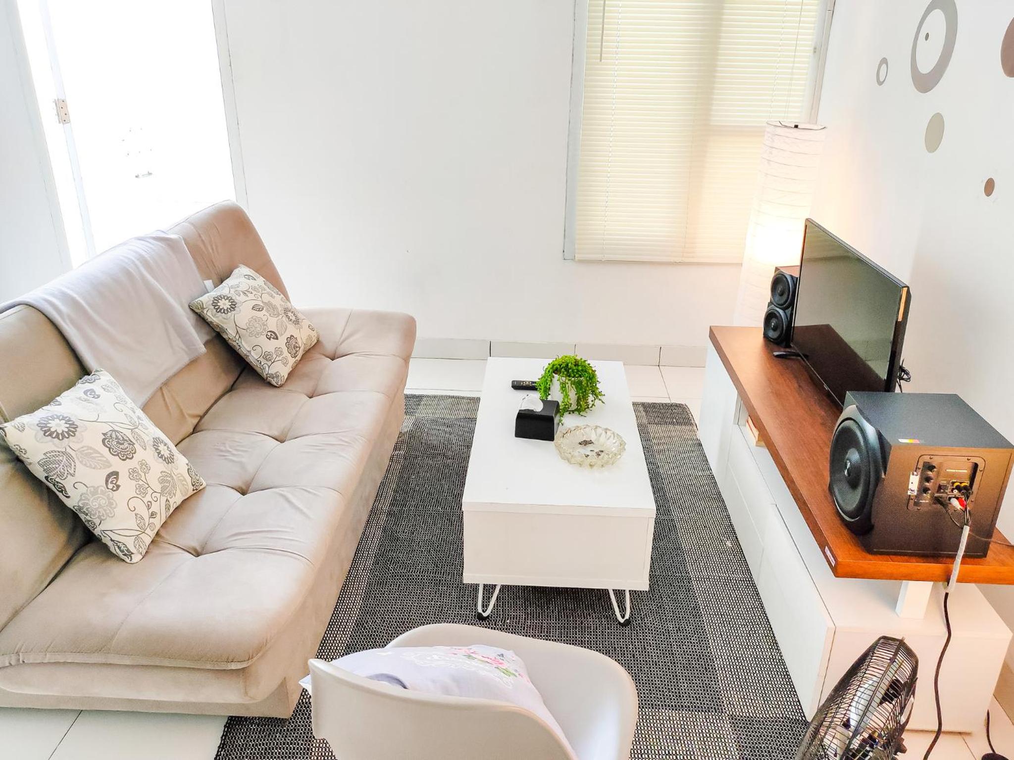 Two-Bedroom Townhouse - Photo 21