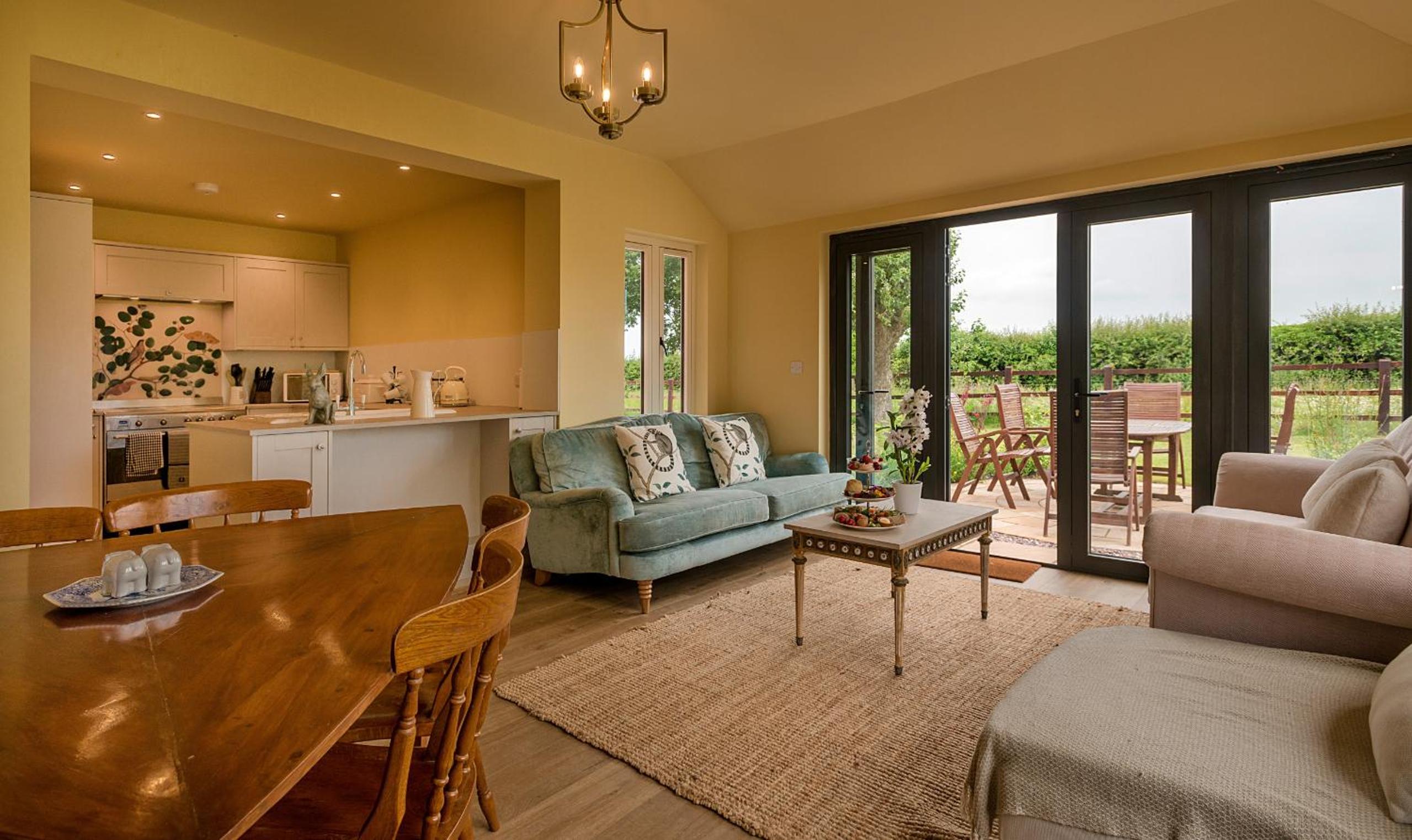 Seven-Bedroom House photo 1