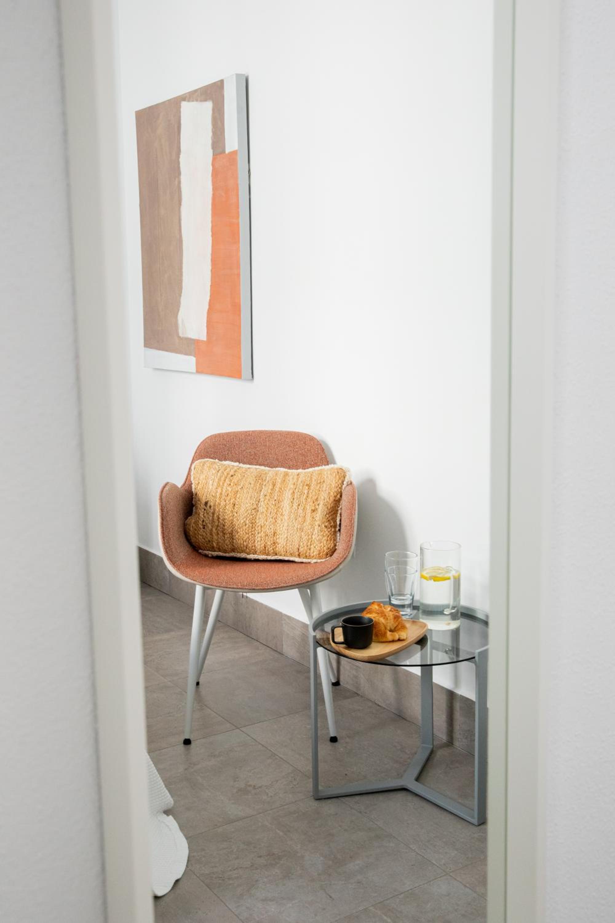 Apartment 3 photo 3