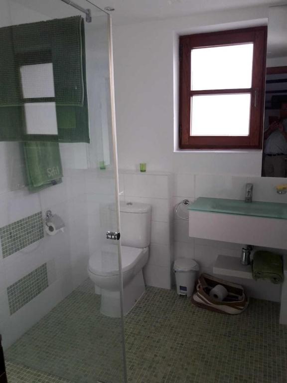 Three-Bedroom Apartment - Photo 21