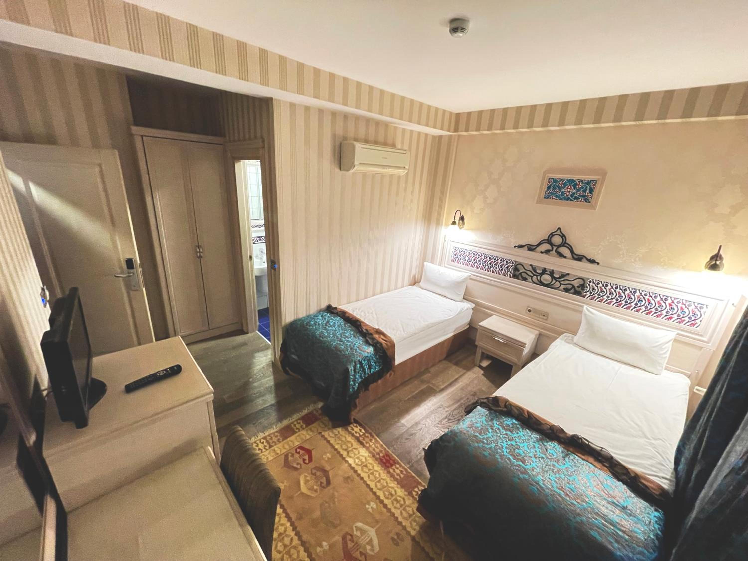 Standard Twin Room photo 1