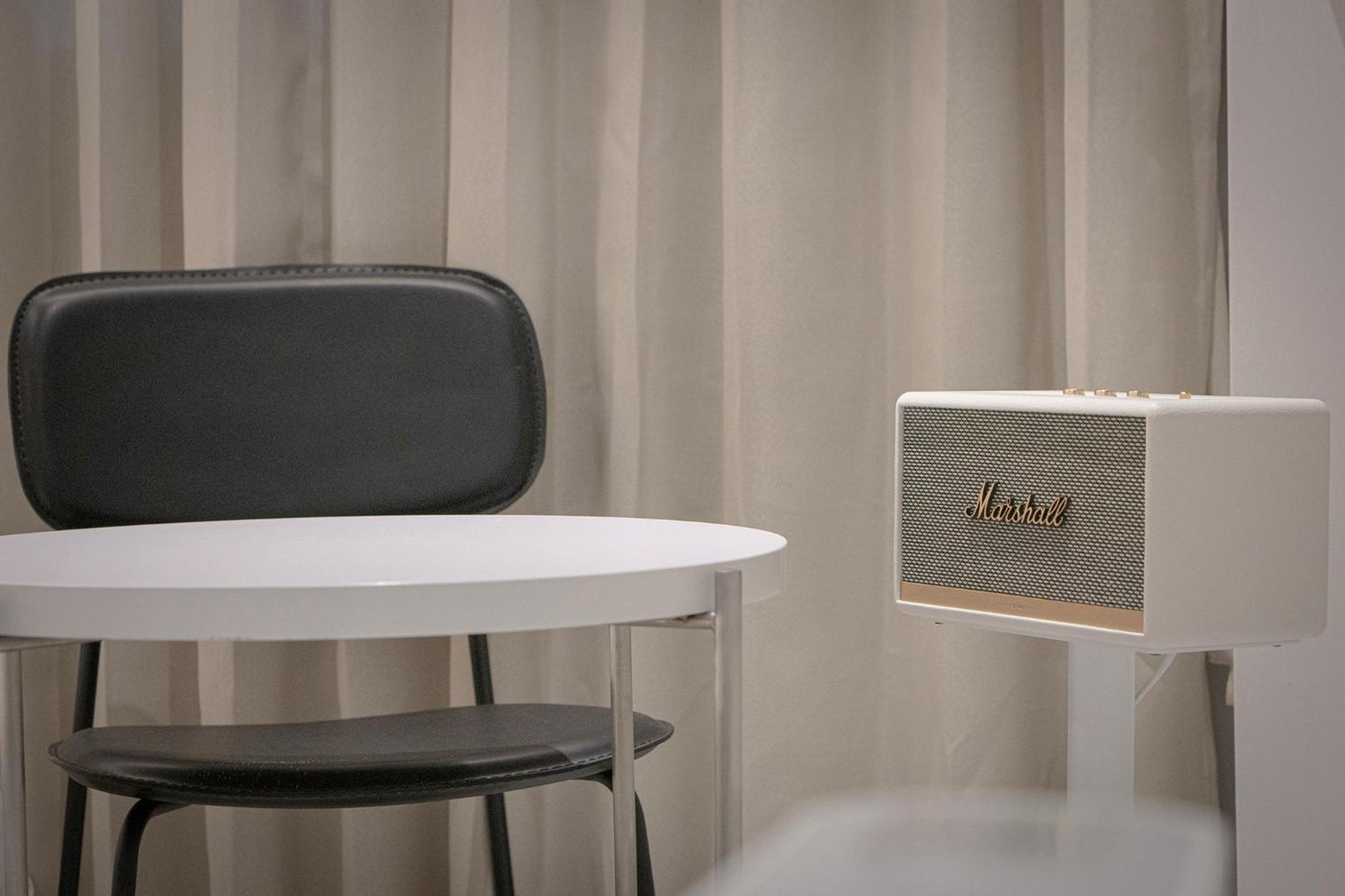 Standard Double Room with Speaker - Photo 7