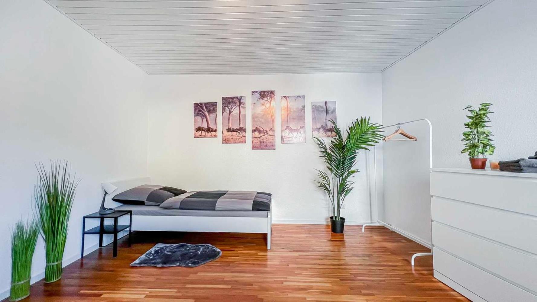 Three-Bedroom House photo 2