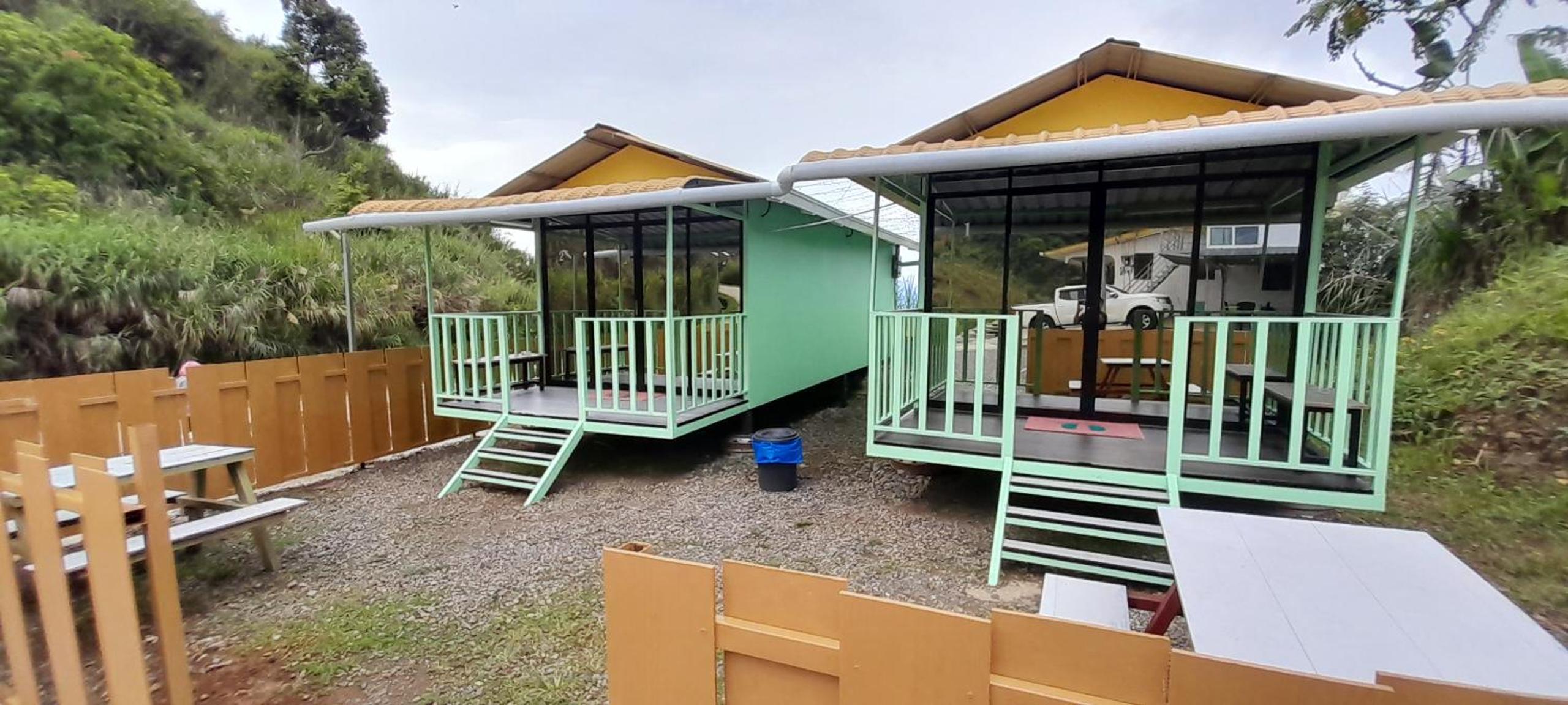 Quadruple Room with Mountain View - Photo 23