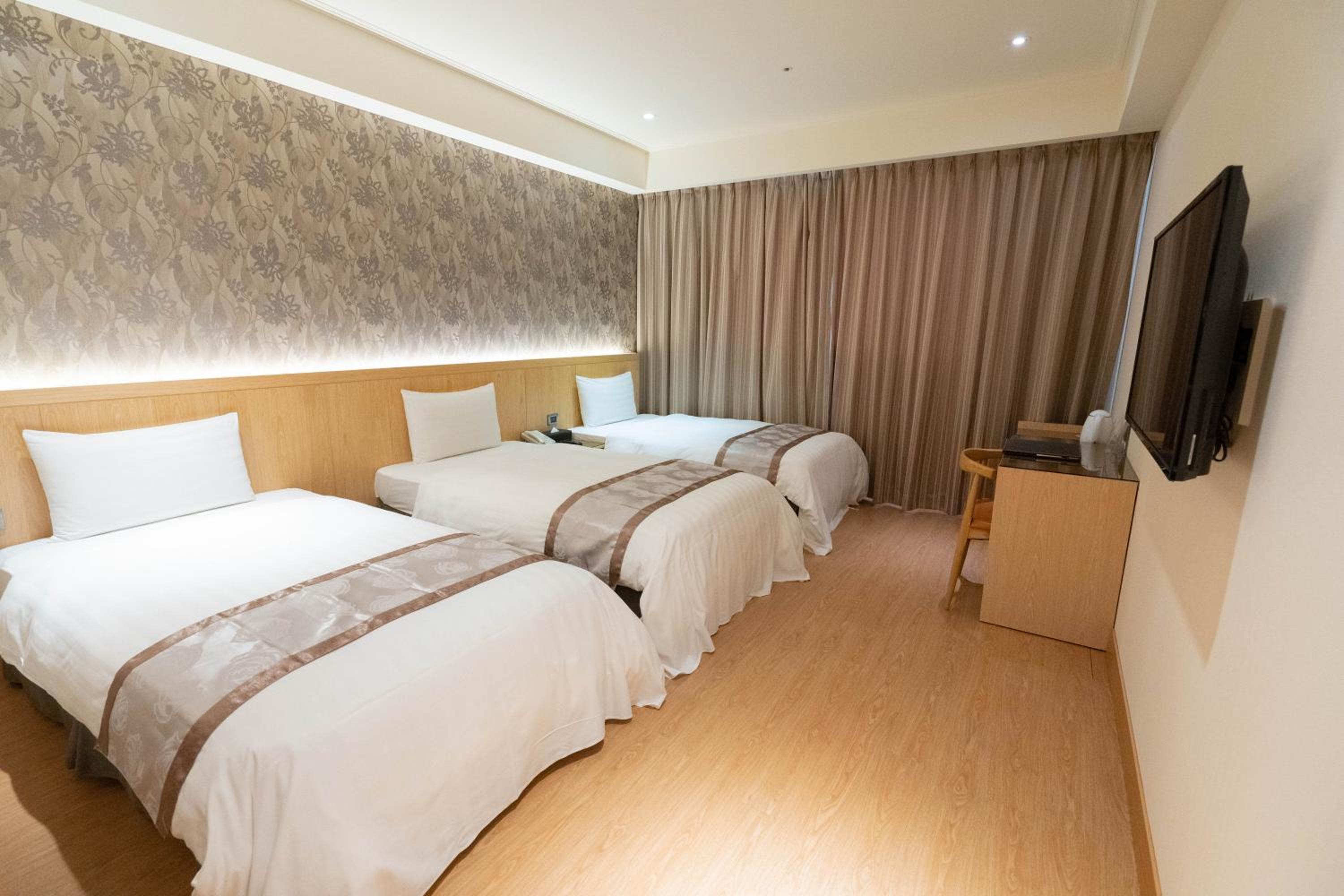 Triple Room photo 2