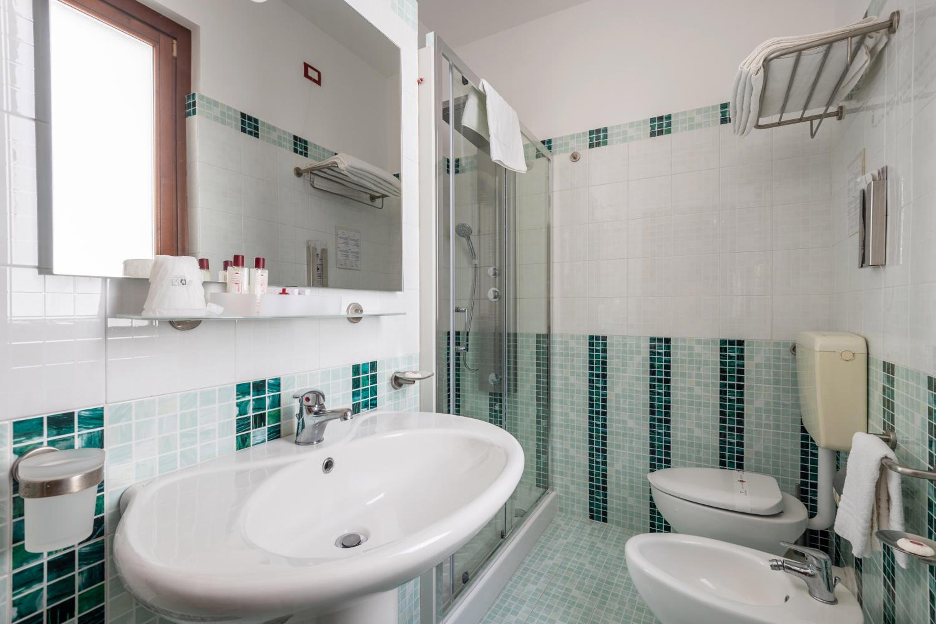 Triple Room - Photo 2