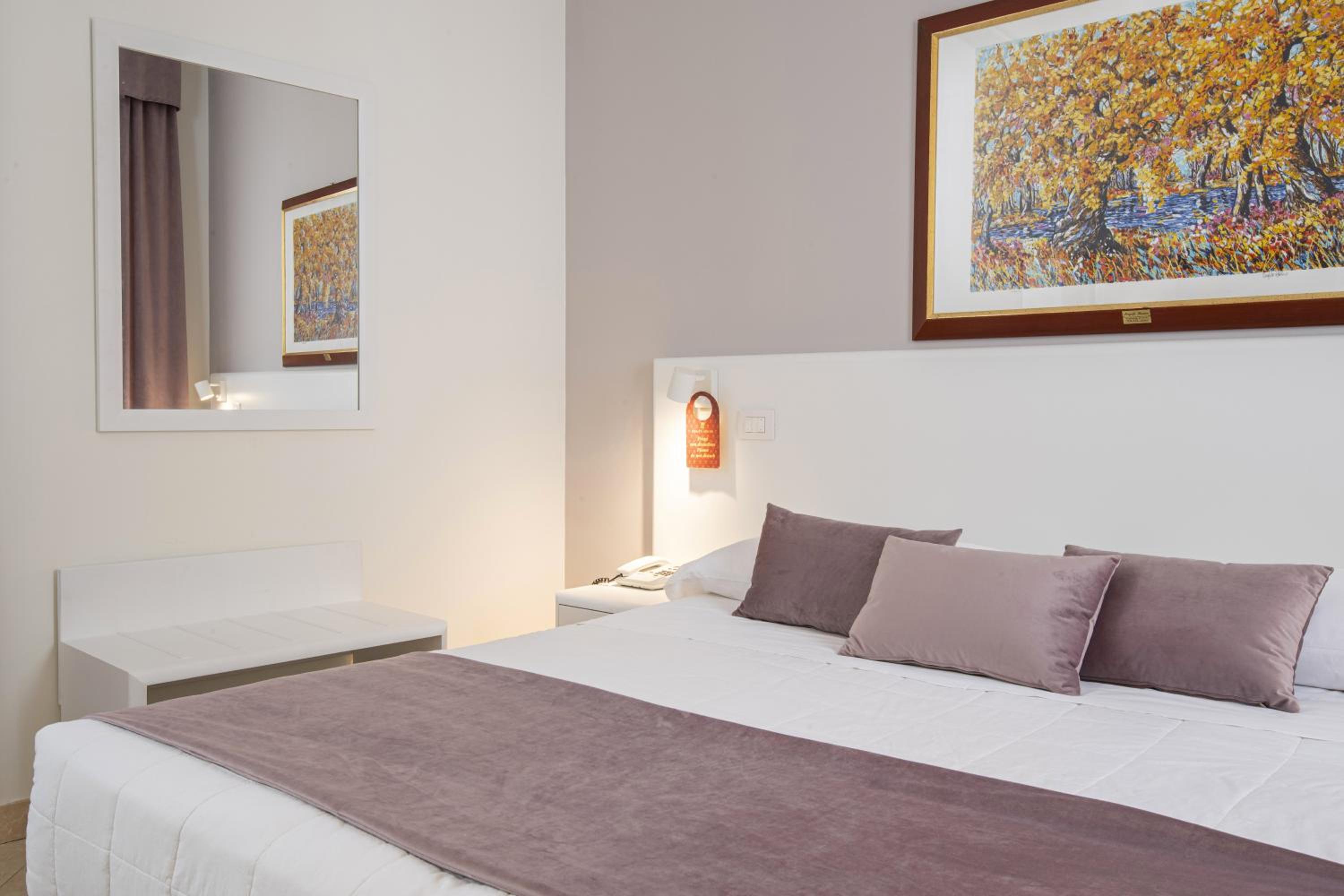 Double or Twin Room - Photo 1